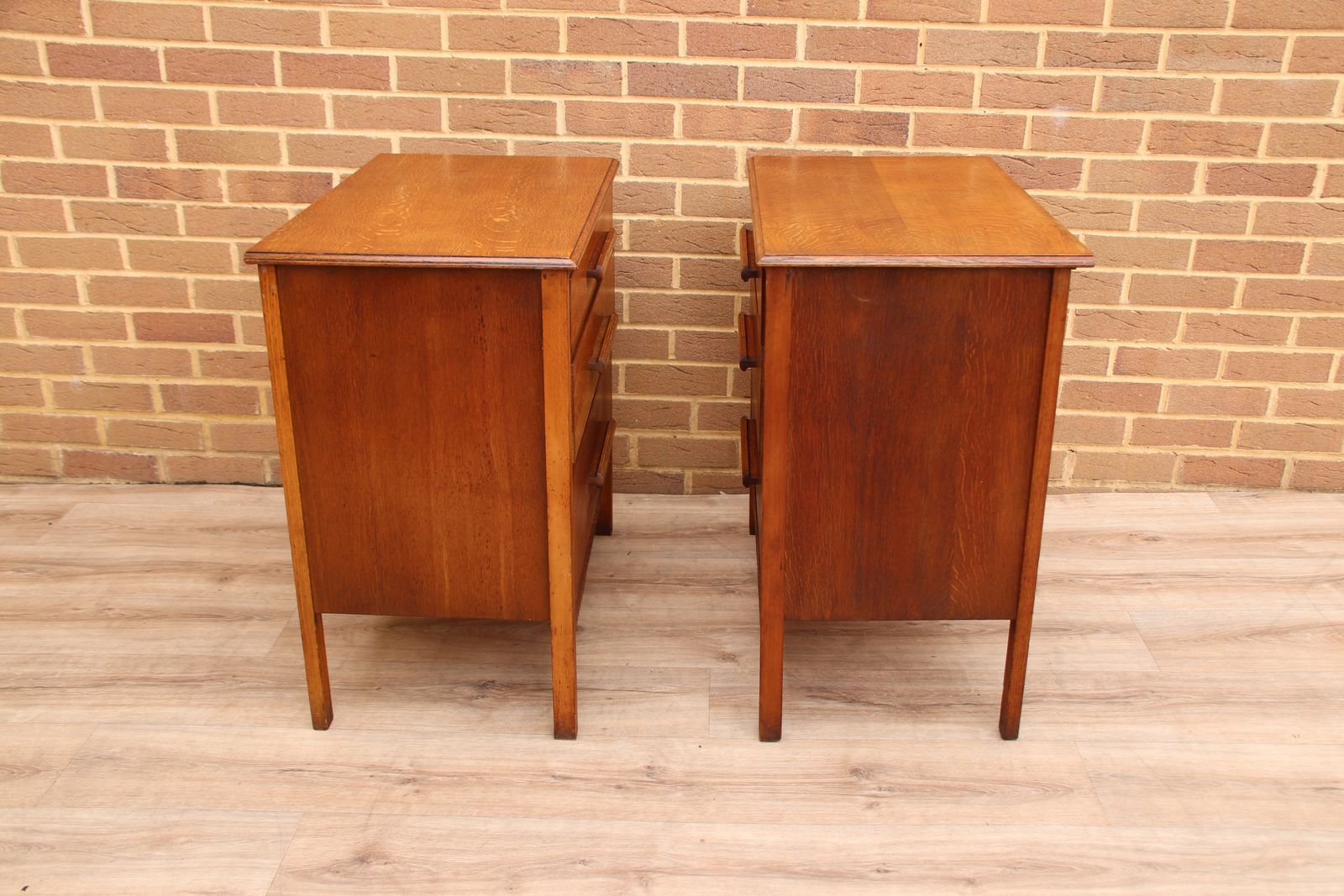 620.0 Pair Of Vintage Oak Xl Bedside Chests photo