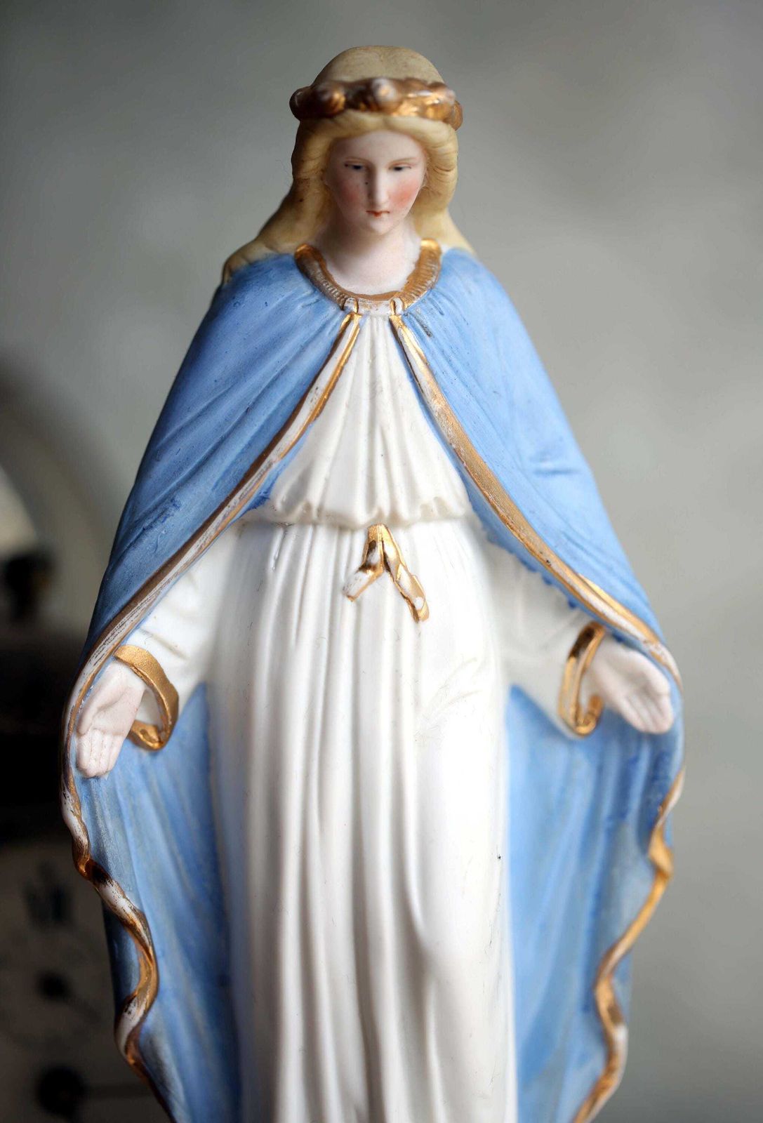 Antique Mary Statue Porcelain Madonna Virgin Our Lady Of Lourdes Religious Figurine photo vinterior