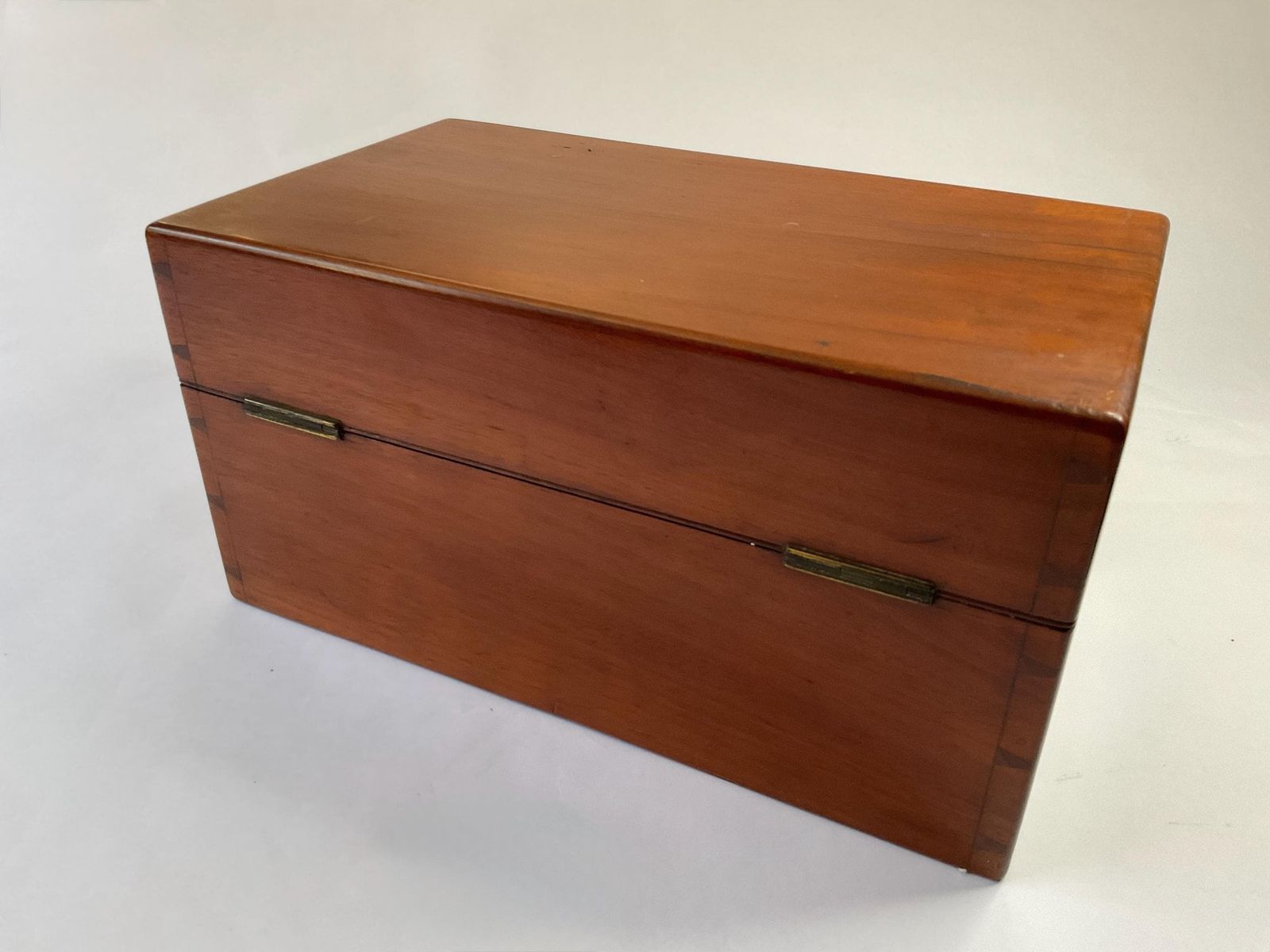 Early Victorian Mahogany Apothecary Cabinet C.1845 – Complete & Museum Grade By F. Bentley, London photo Home Decor