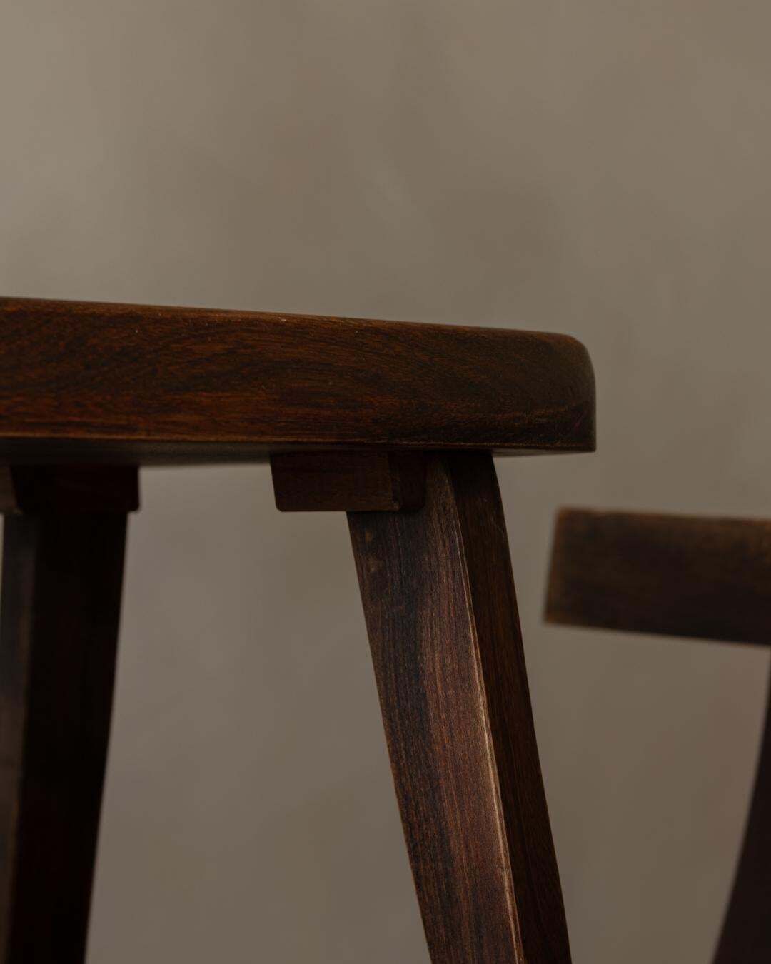photo vintage Vintage T Dining Chairs From Aranjou, 1960s, Set Of 3