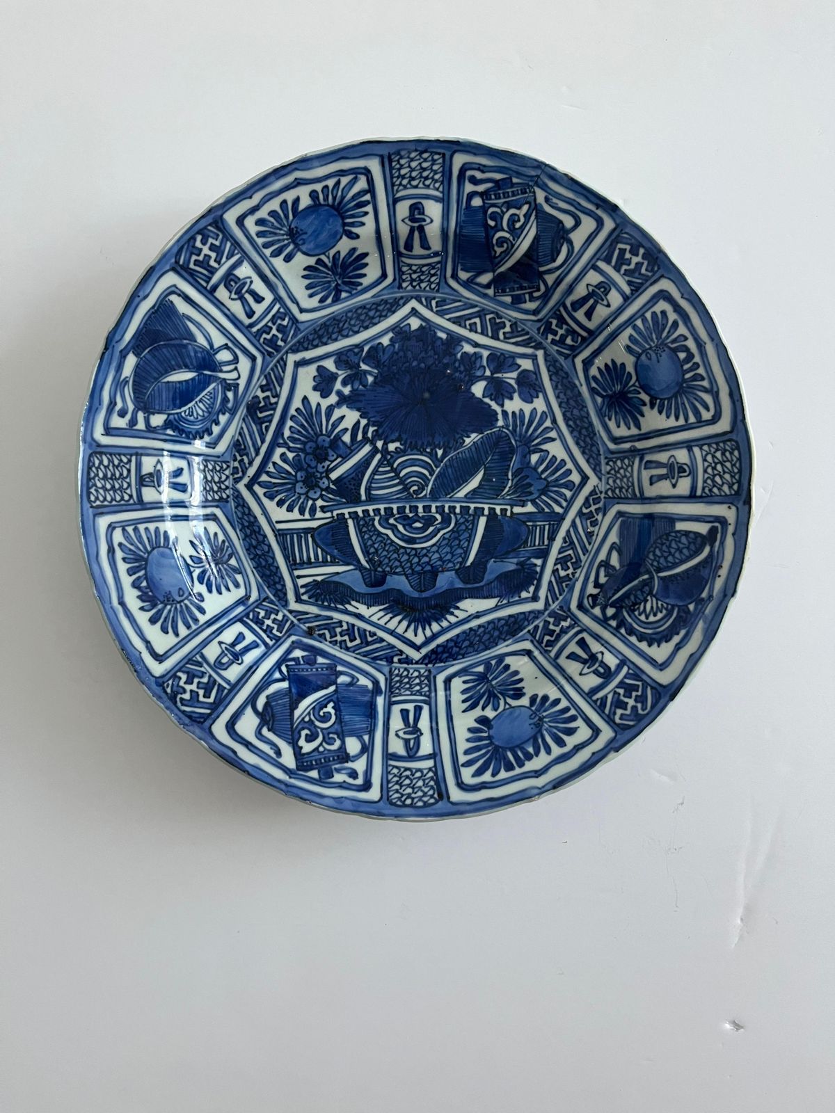 Kraak Chinees exportporselein bord of schaal, blauw en wit, Ming Wanli, ca. 1600 photo Woonaccessoires