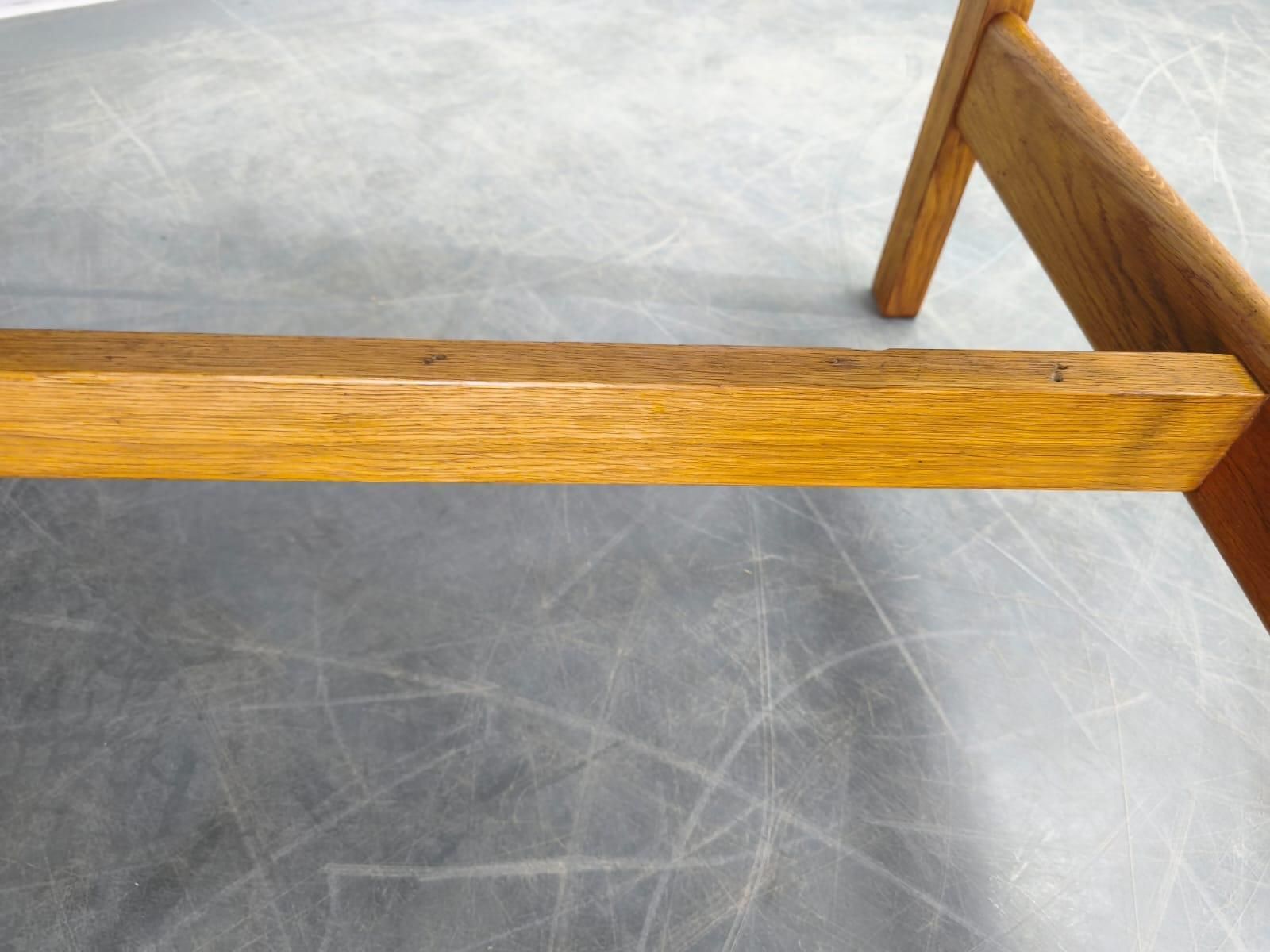 photo vintage Hans J. Wegner Ge125 Oak Writing Desk For Getama, Denmark