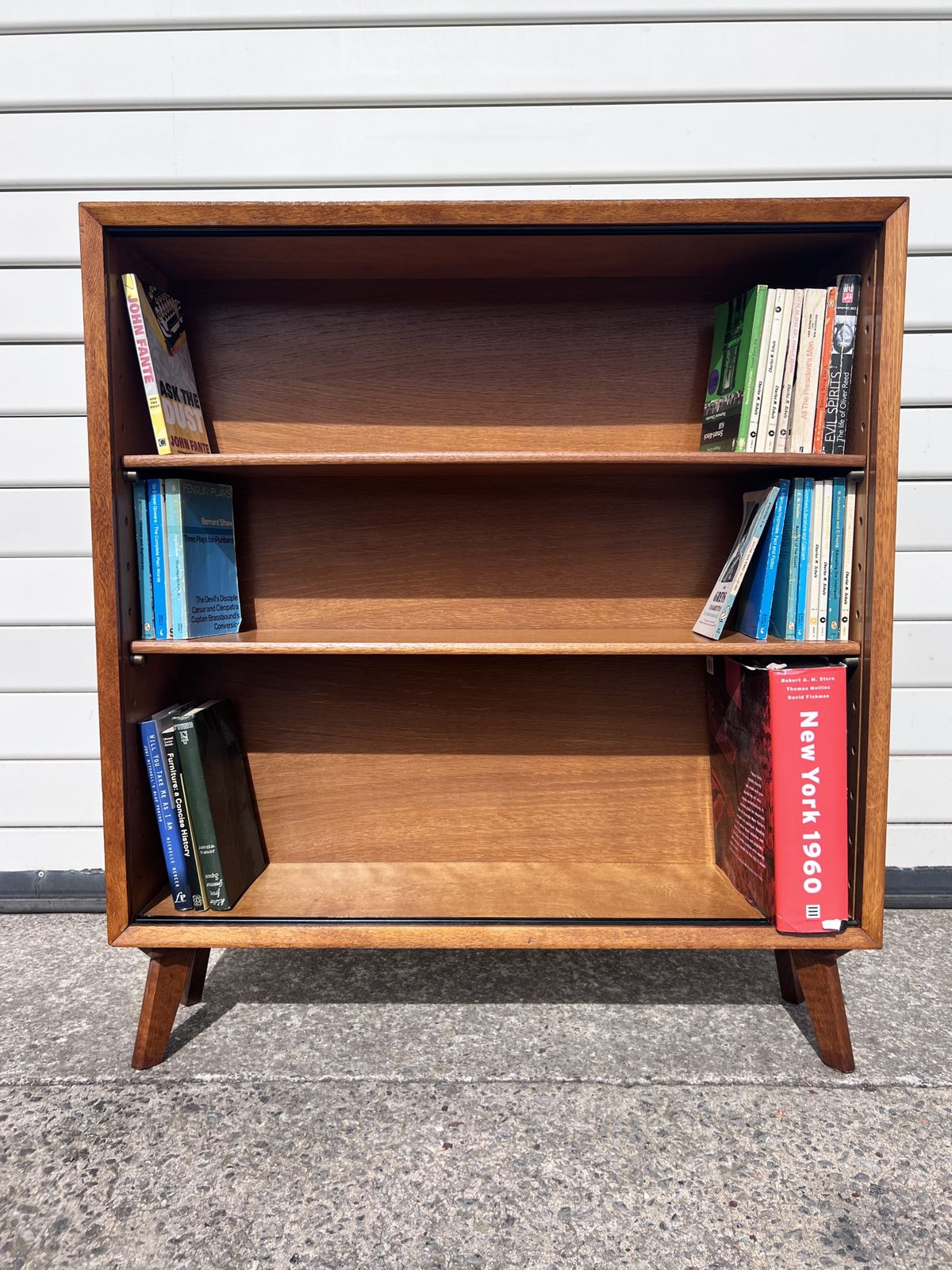 photo for sale British Mid Century Oak Bookcase – C.1960s