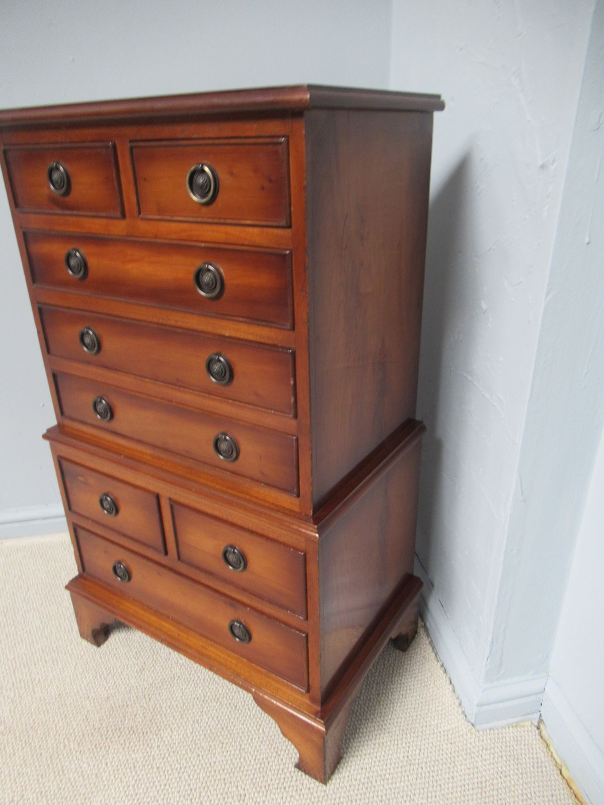 A   1970s   Yew Wood    Small Chest Of Drawers. photo Furniture