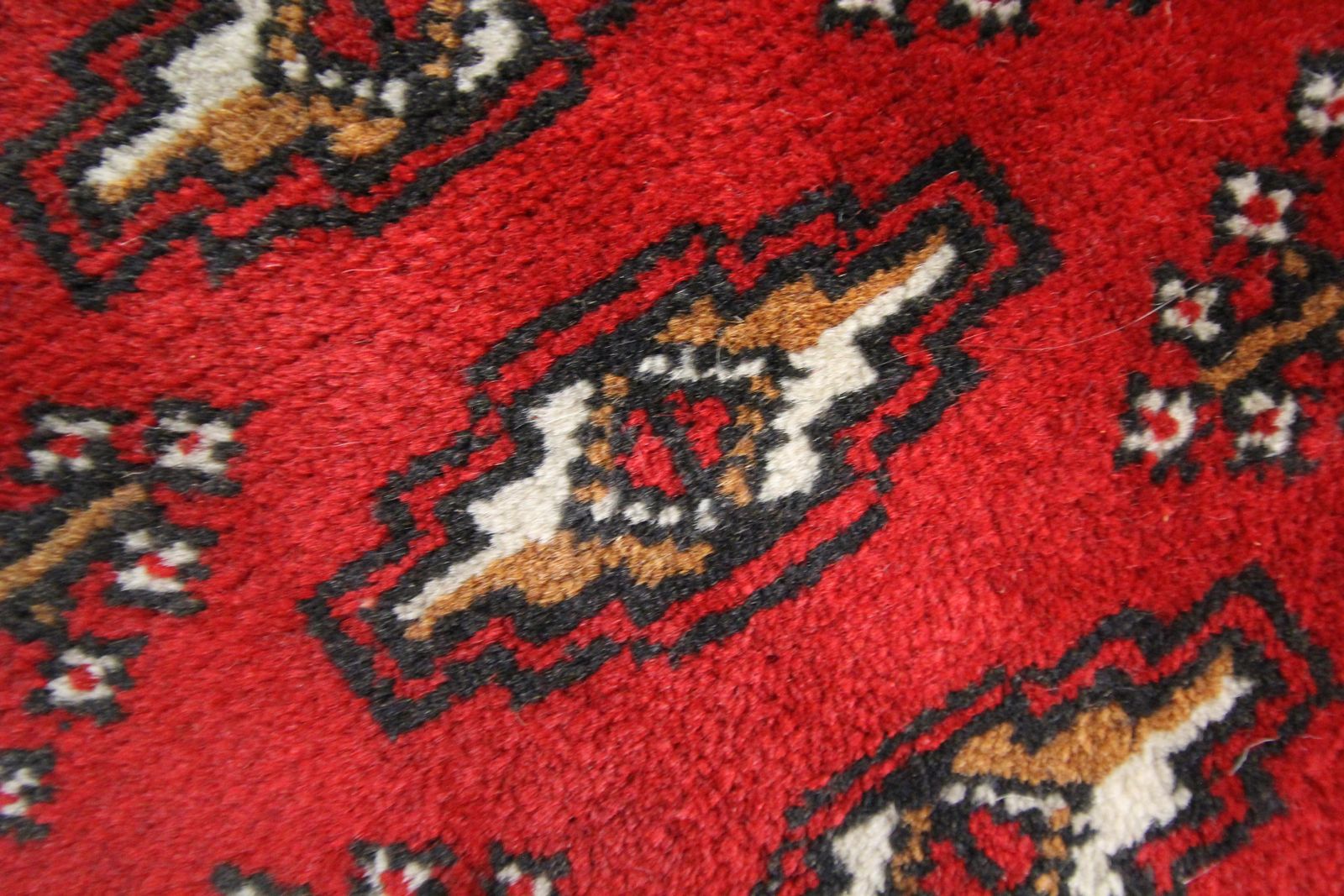 photo furniture Tapis de laine traditionnel rouge, Afghan Poshti, petit format, fait main, oriental