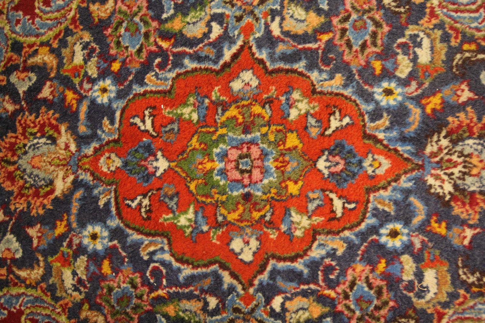 Groot Rood Medaillon Vloerkleed, Handgeweven Oosters Wollen Woonkamervloerkleed photo Textiel