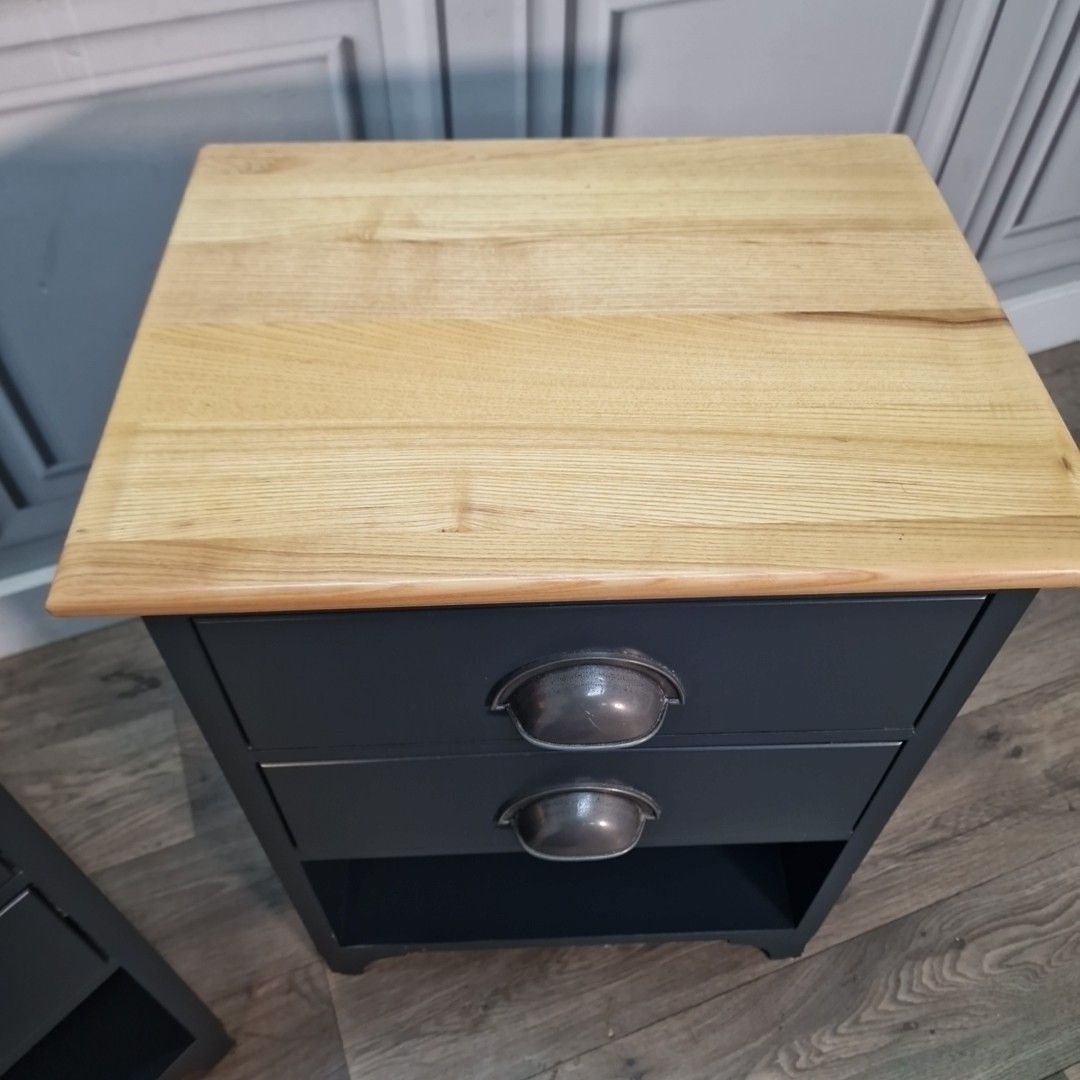 Contemporary Pair Bedside Tables Cabinets Solid Wood Tops Two Drawers Vintage photo 160.0