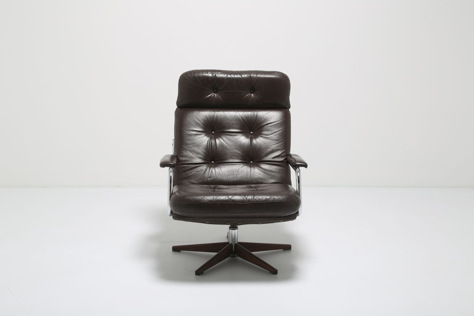 Vintage Brown Buttoned Leather And Chrome Swivel Lounge Chair, 1960s photo for sale