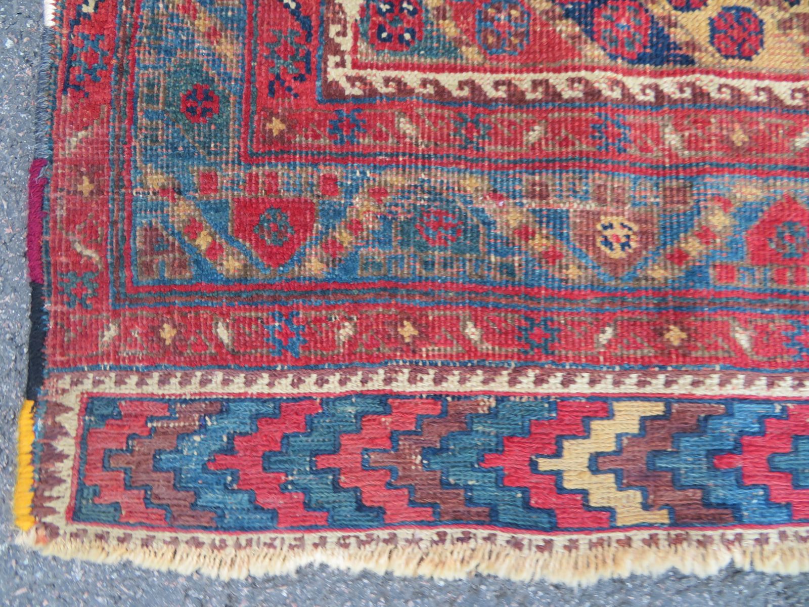 Antique Large Arab  Rug. Arab Tribes. 265cm X 154cm. photo Textiles