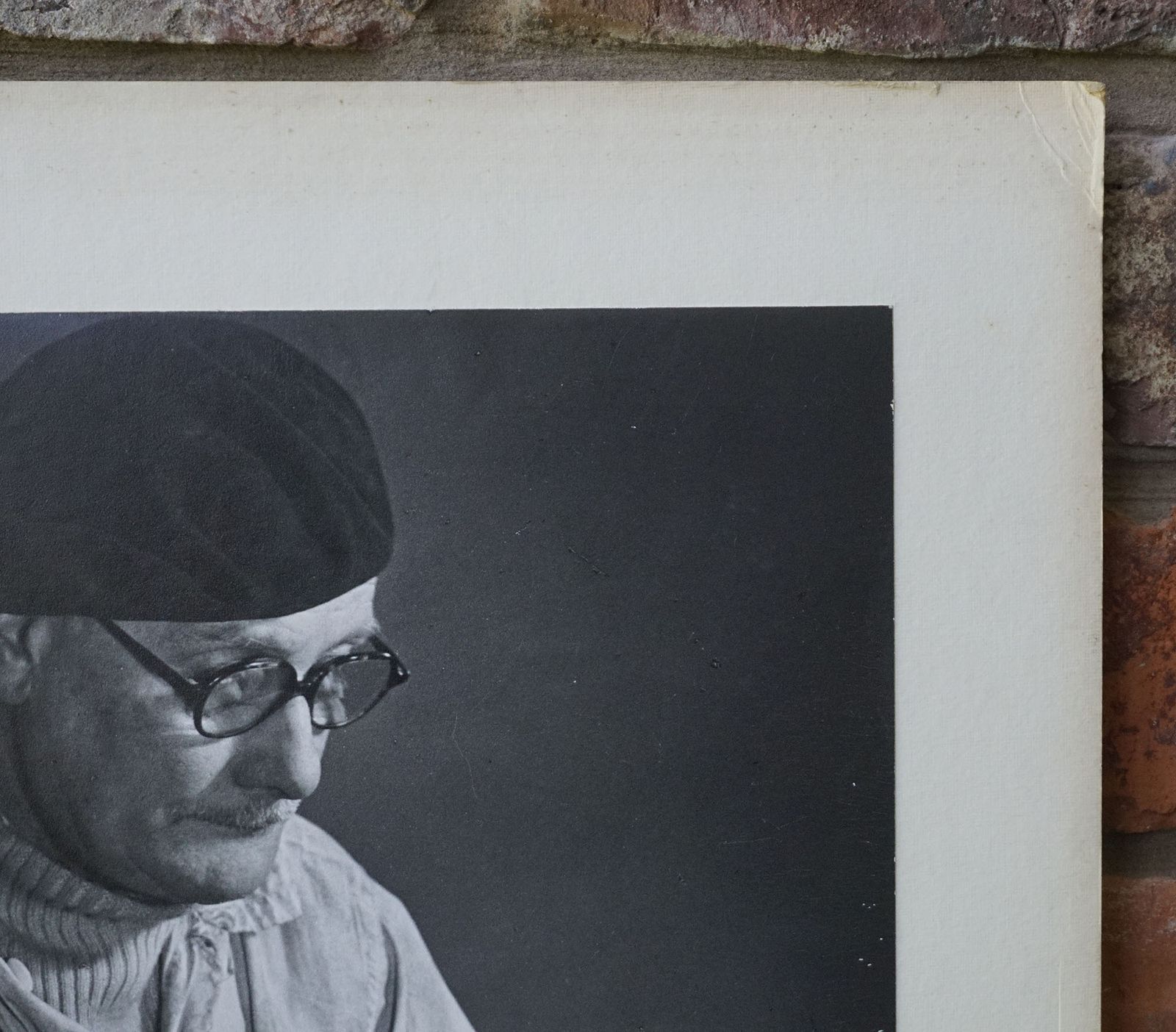 1968 Large Black & White Photograph 'Artist' Portrait With Original Exhibition Label Signed & Dated Fine Art Print photo 70.0