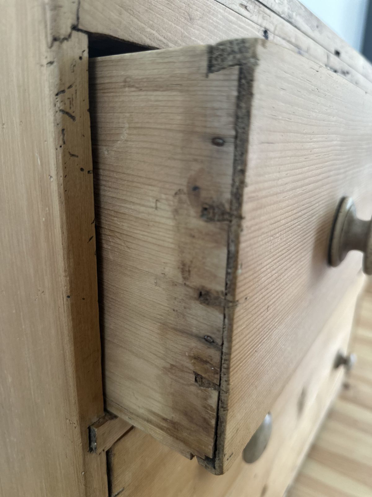 photo furniture Antique Pine Chest Of Drawers Stripped Pine