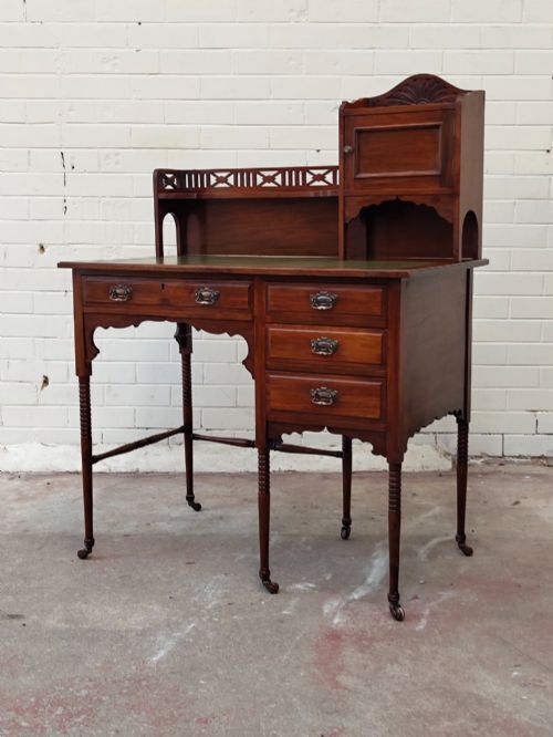 photo vintage Antique Edwardian Mahogany Inlaid & Leather Ladies Writing Desk