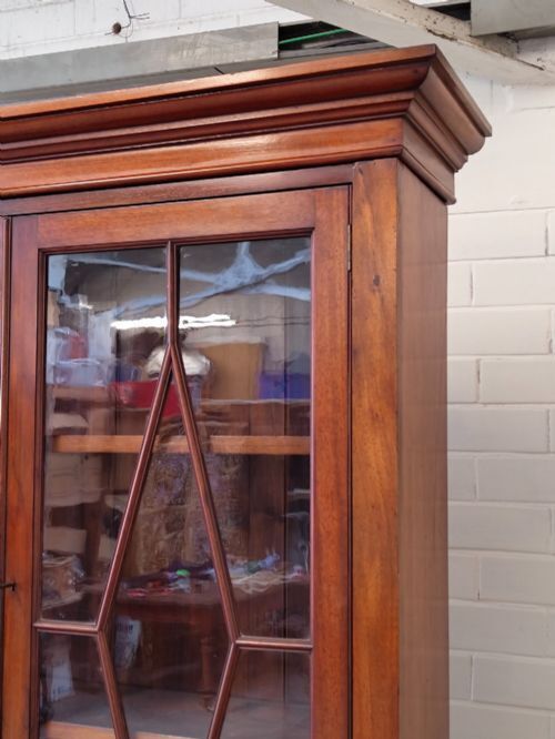 Antique Victorian Mahogany Astragal Glazed Victorian Adjustable Bookcase photo vinterior