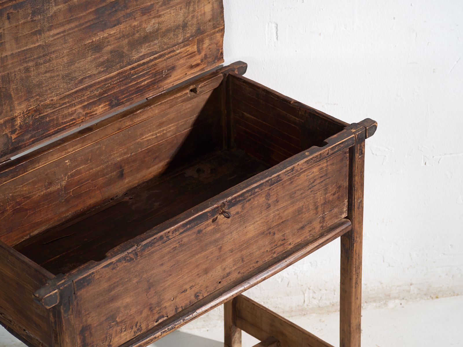 Antique Chinese Lift Top Desk In Pine – China, Circa 1930 photo vinterior