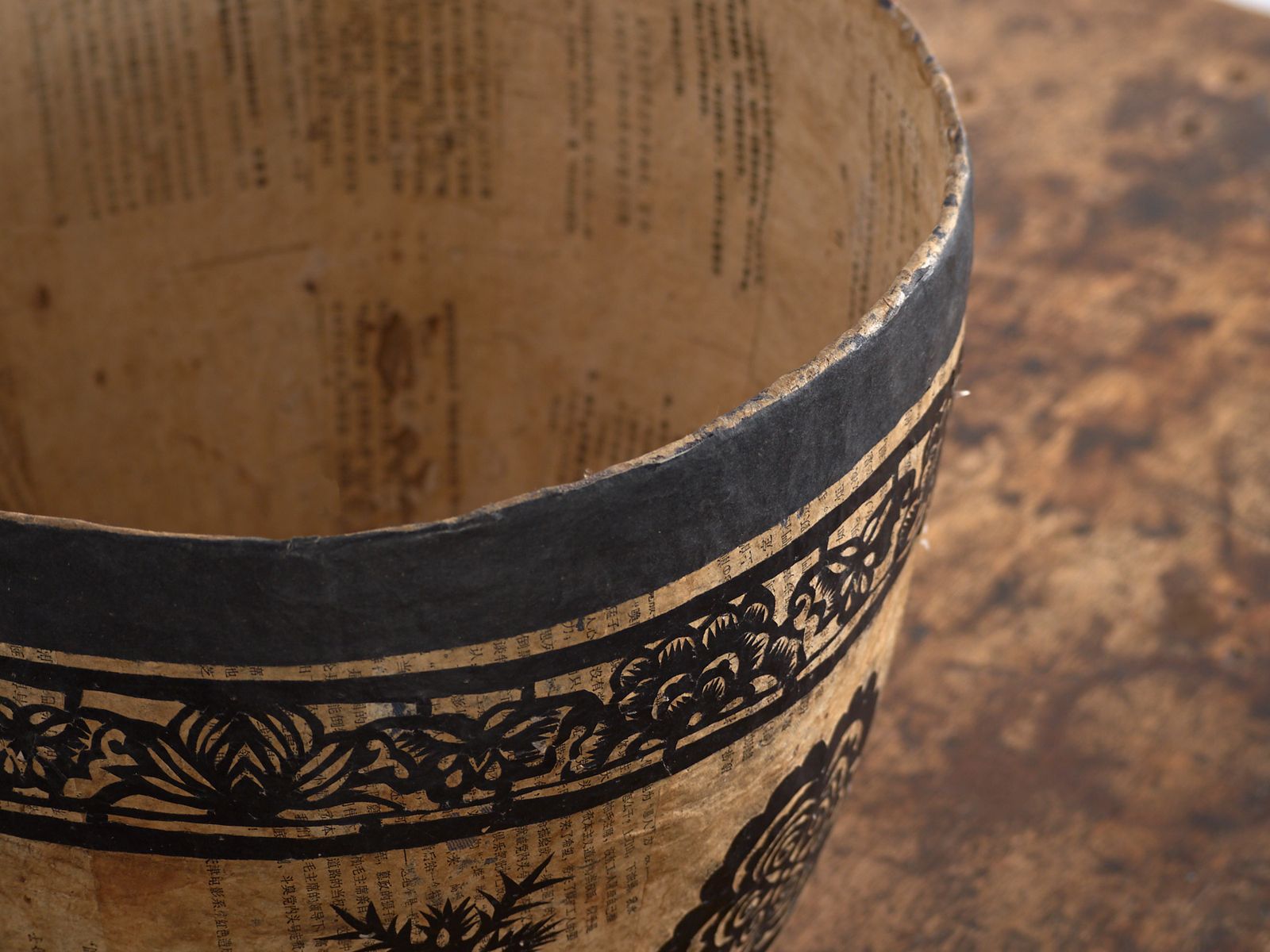 Antique Chinese Papier Mâché Basket With Black Papercuts – China, Circa 1930 photo vinterior