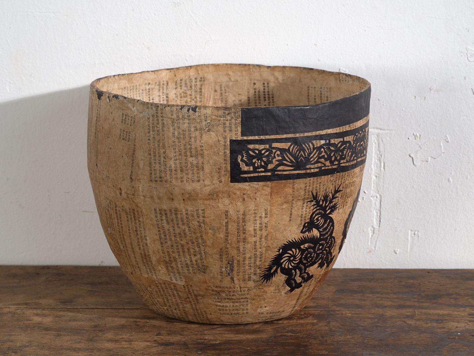 Antique Chinese Papier Mâché Basket With Black Papercuts – China, Circa 1930 photo buy