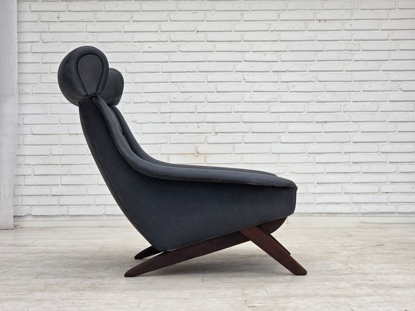 Furniture 1970s, Danish Design By Illum Wikkelsø, Reupholstered Armchair, Leather. photo