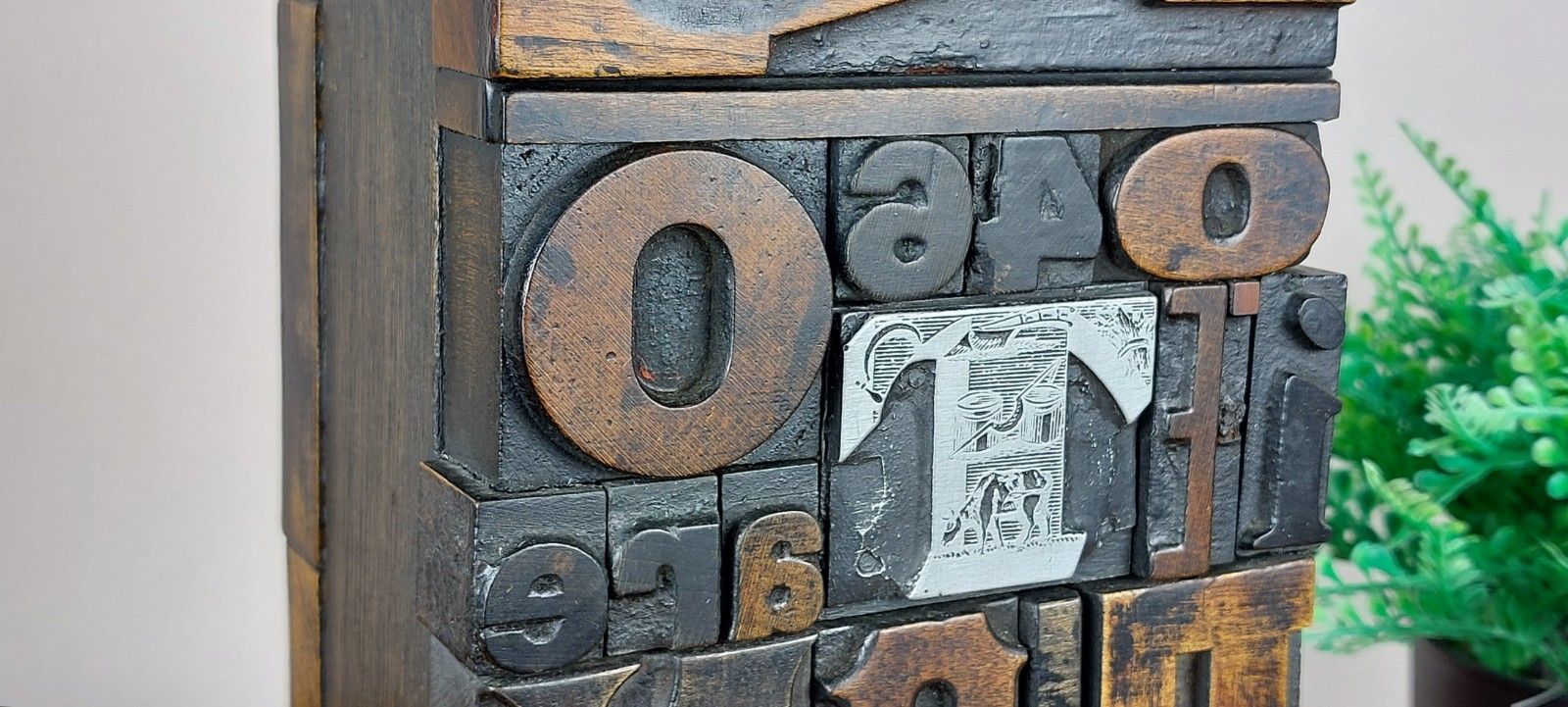 Vintage Letterpress Table Lamp 1960s/70s Printing Block Industrial Mcm Style photo Lighting