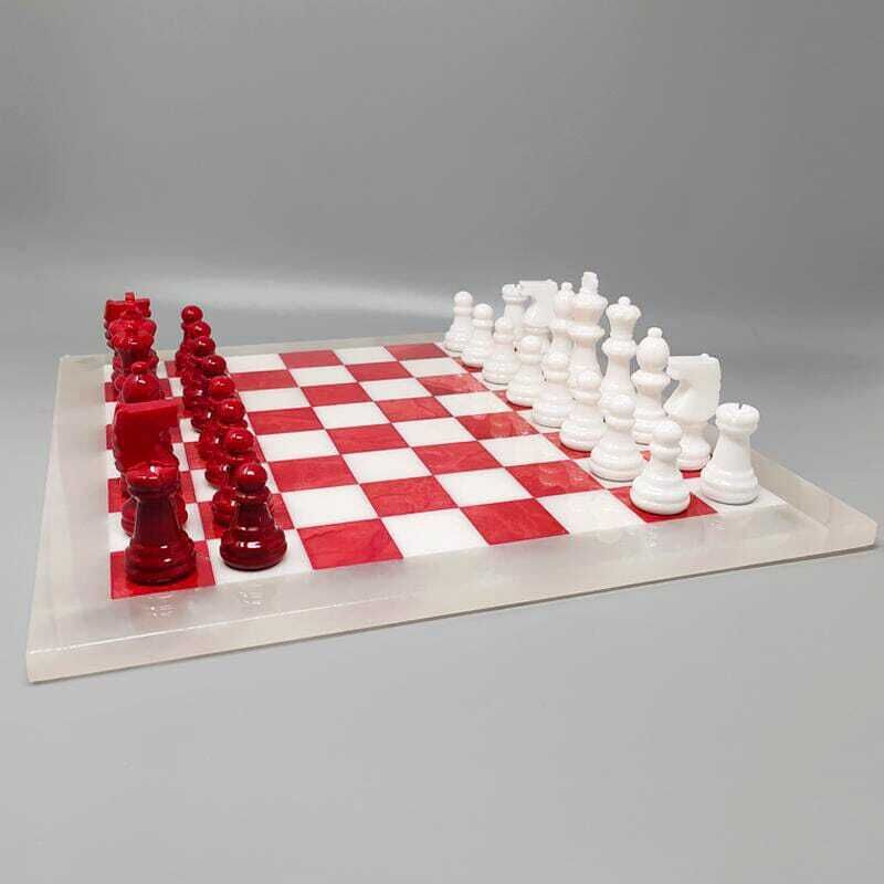1970s Italian Volterra Alabaster Chess Set – Rare In Red & White. Made In Italy photo Home Decor