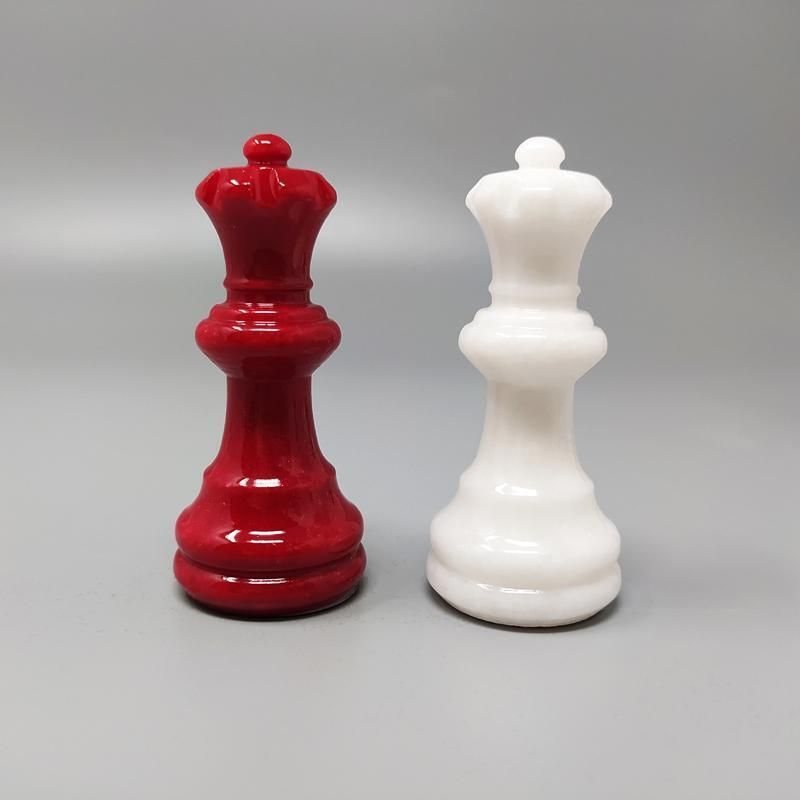 1970s Italian Volterra Alabaster Chess Set – Rare In Red & White. Made In Italy photo vintage