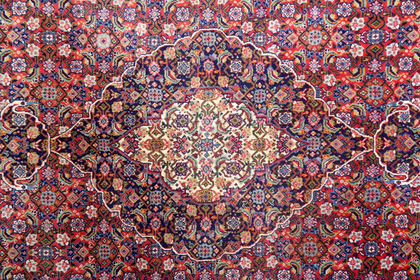 Tapis géométrique en laine, tapis oriental fait main photo furniture