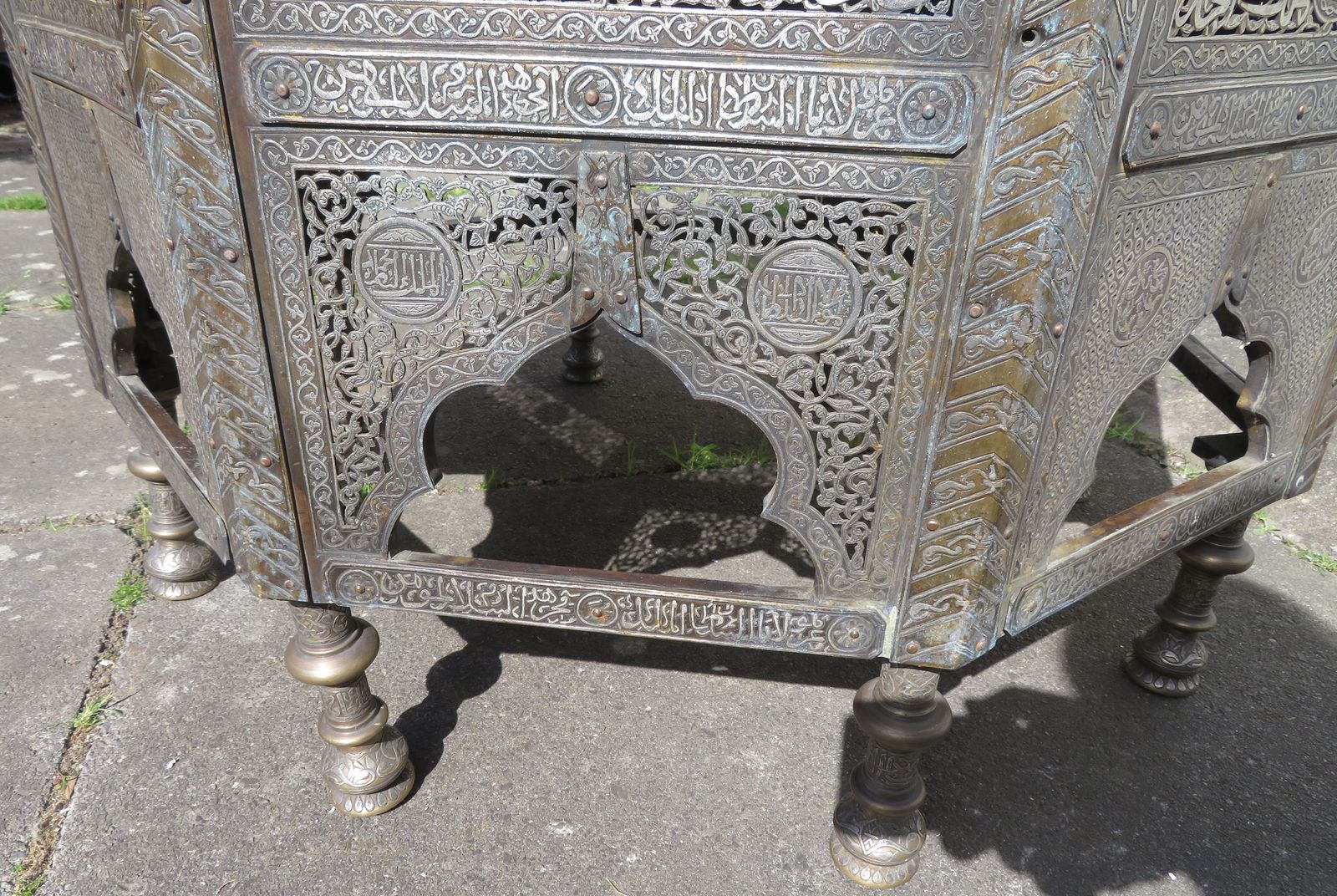 photo furniture Huge Cairoware Silver & Gold Inlaid Quran Stand Kursi. Orientalist Occasional Table.