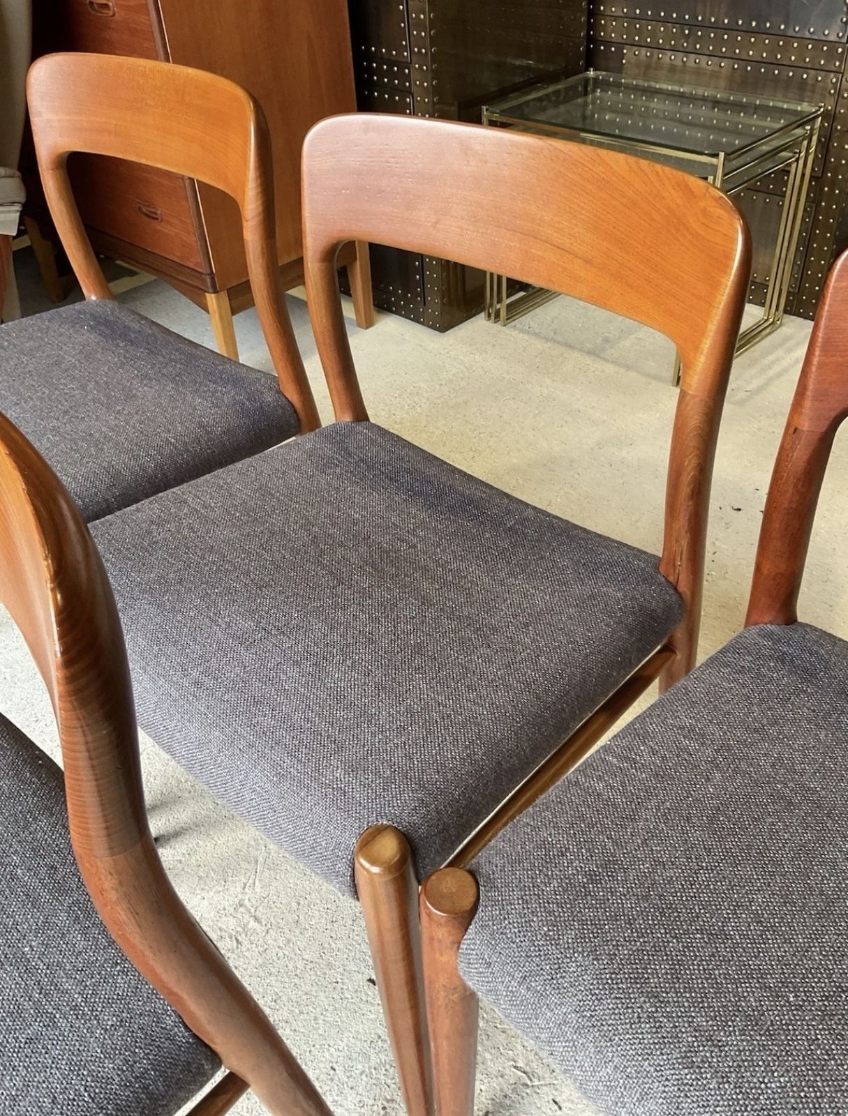 photo buy Danish Model 75 Dining Chairs By Niels Otto Møller For J.L. Møllers Mobelfabrik