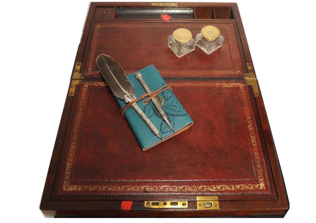 photo for sale Exquisite Georgian Hand Crafted Thompson Writing Slope With Red Tooled Leather Made By Esteemed Maker Tompson Featuring Royal Warrant