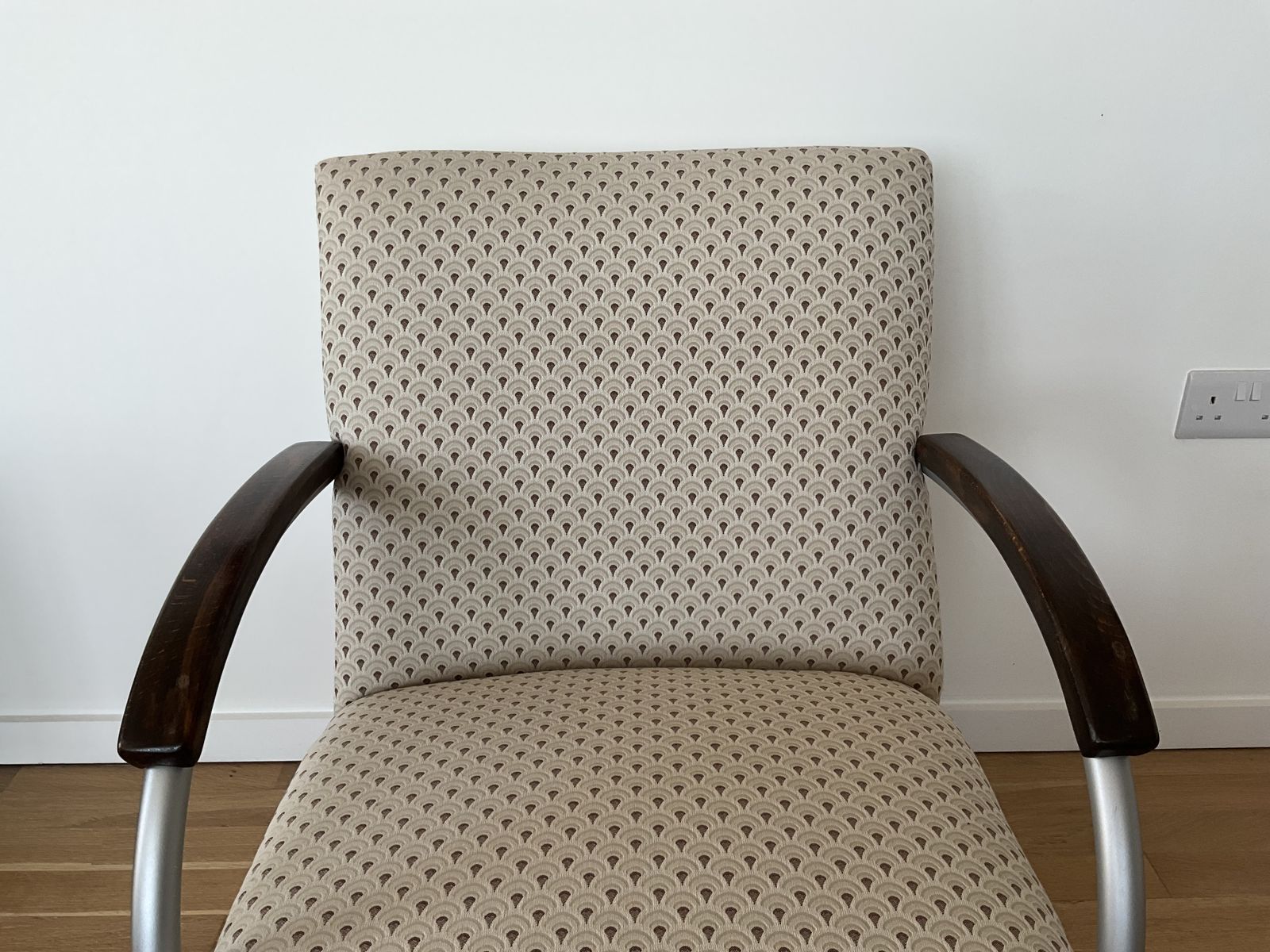 photo for sale Bauhaus Lounge Chairs From Mücke Melder, 1930s, Set Of 2, Reupholstered