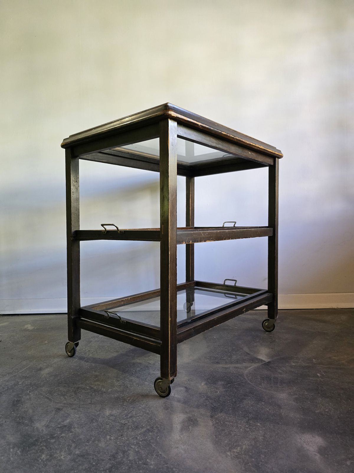 980.0 30s Art Deco Bar Cart / Serving Trolley With Removable Glass Trays photo