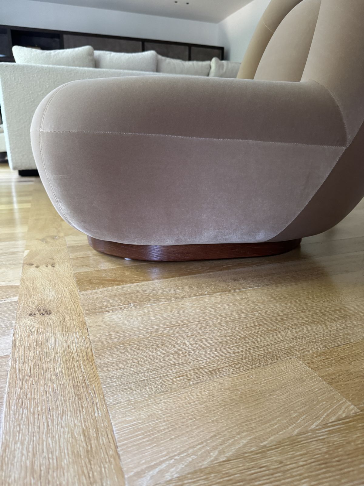 Six The Residence Velvet Lounge Chair With Walnut Plinth photo vinterior