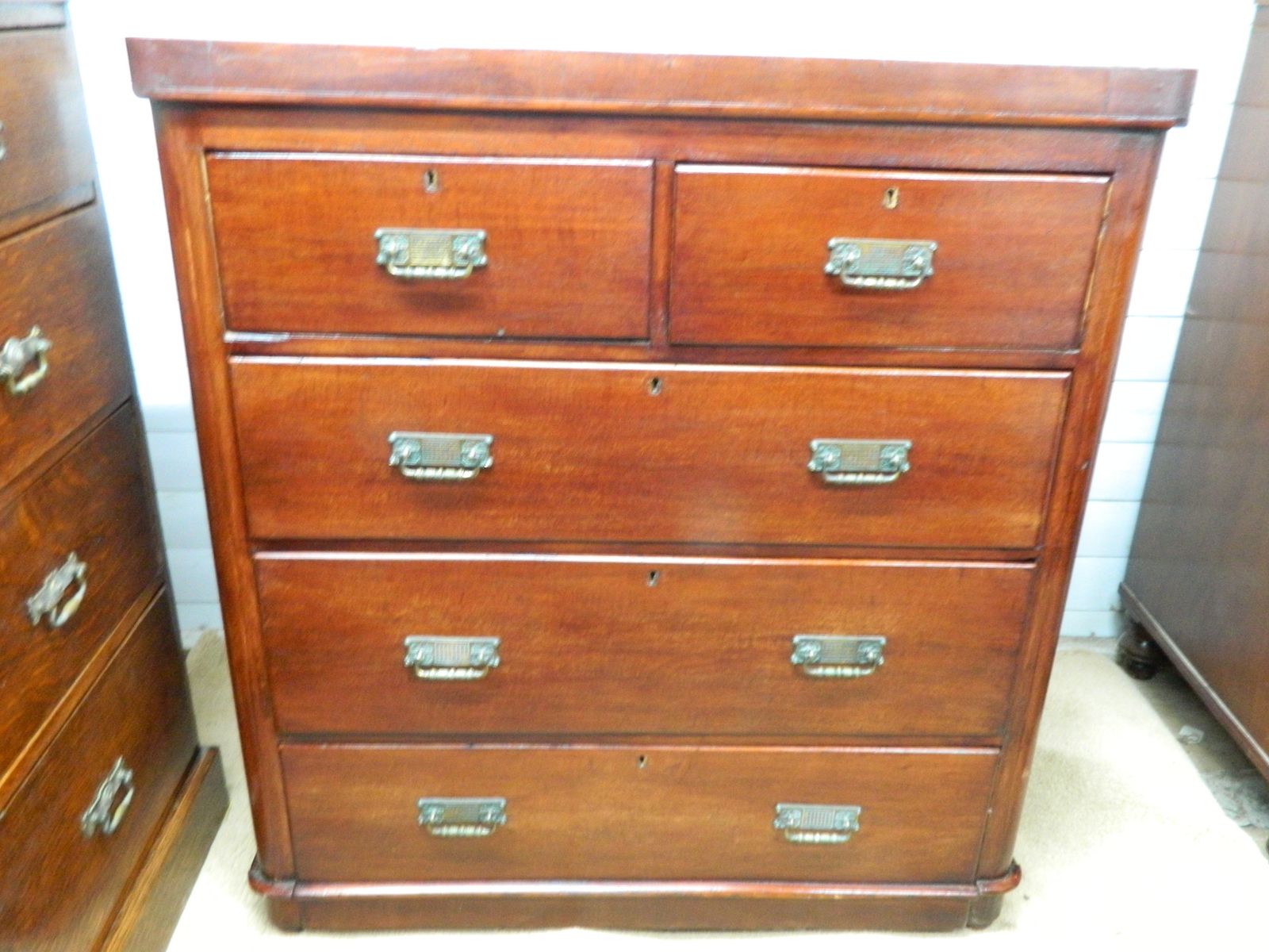 Mahogany Veneer Chest Of Drawers photo furniture