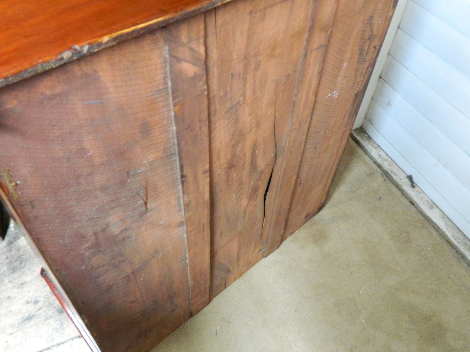 photo buy Mahogany Veneer Chest Of Drawers