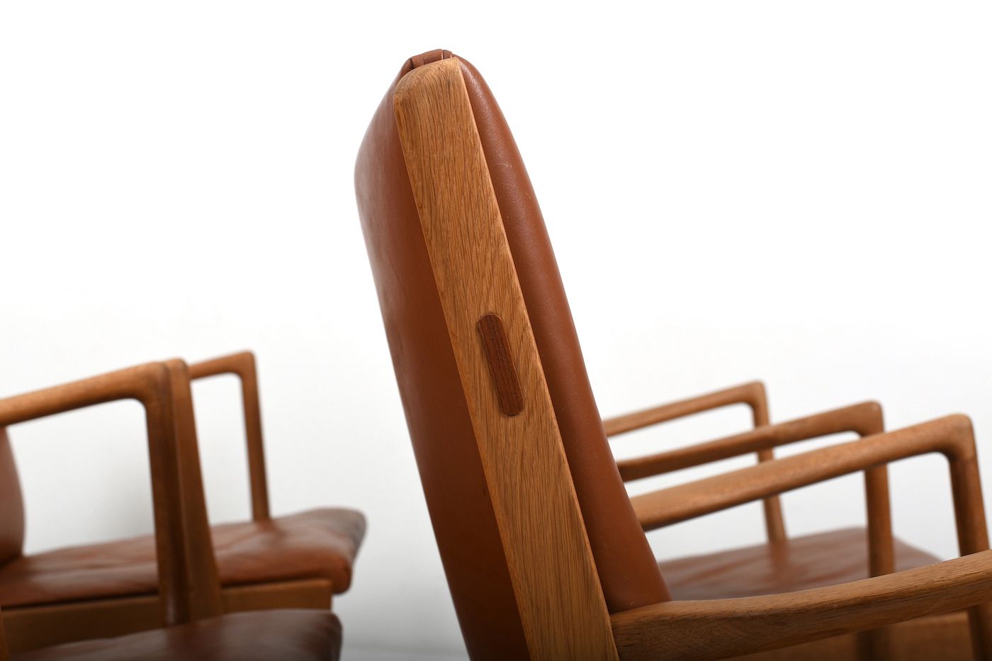 photo for sale Hans J. Wegner Model Ap 16 In Oak 1951 / Set Of 4