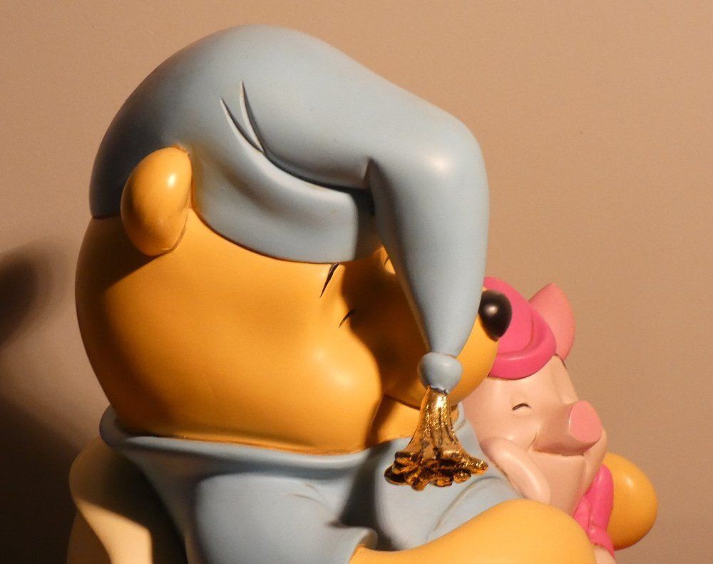 580.0 Ceramic & Resin Winnie The Pooh & Piglet Figurine By Peter Mook For Disney, USA, 2000s photo