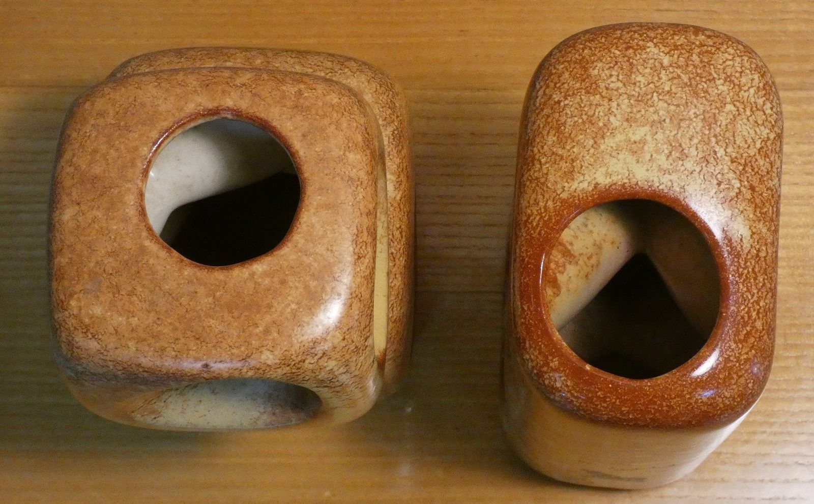 Vases With Geometric Shapes By Roberto Rigon For Bertoncello Ceramiche Darte, Italy, 1970s, Set Of 2 photo Home Decor