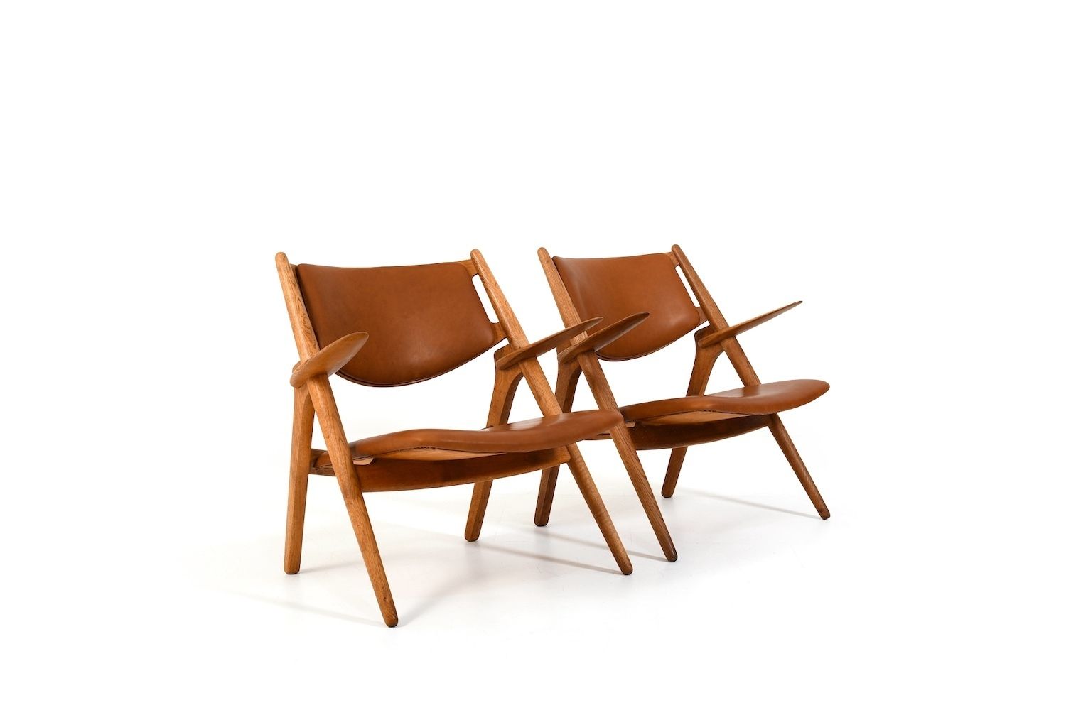 Early Pair Ch 28 Oak Easychairs By Hans J. Wegner photo furniture