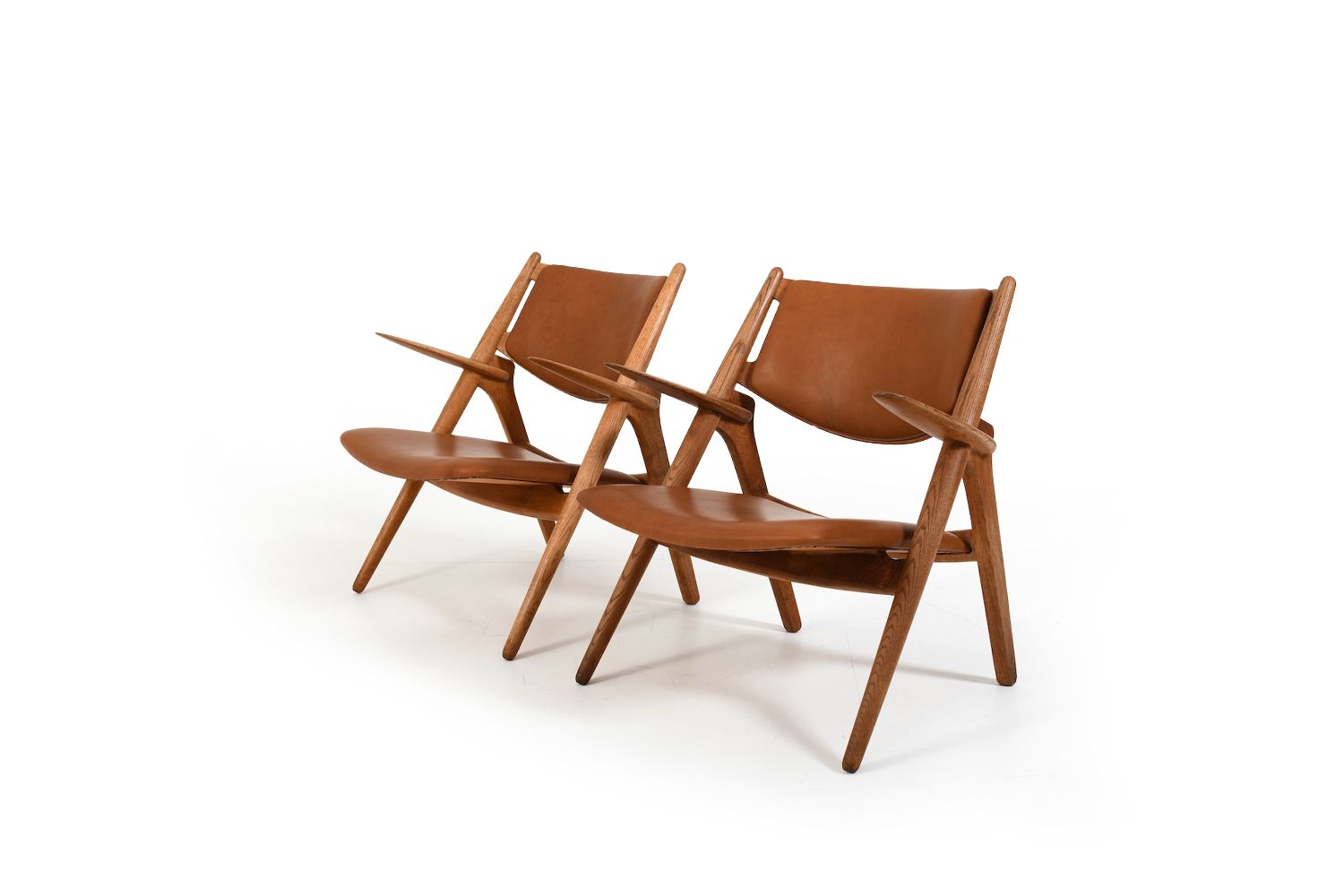 Early Pair Ch 28 Oak Easychairs By Hans J. Wegner photo 7800.0
