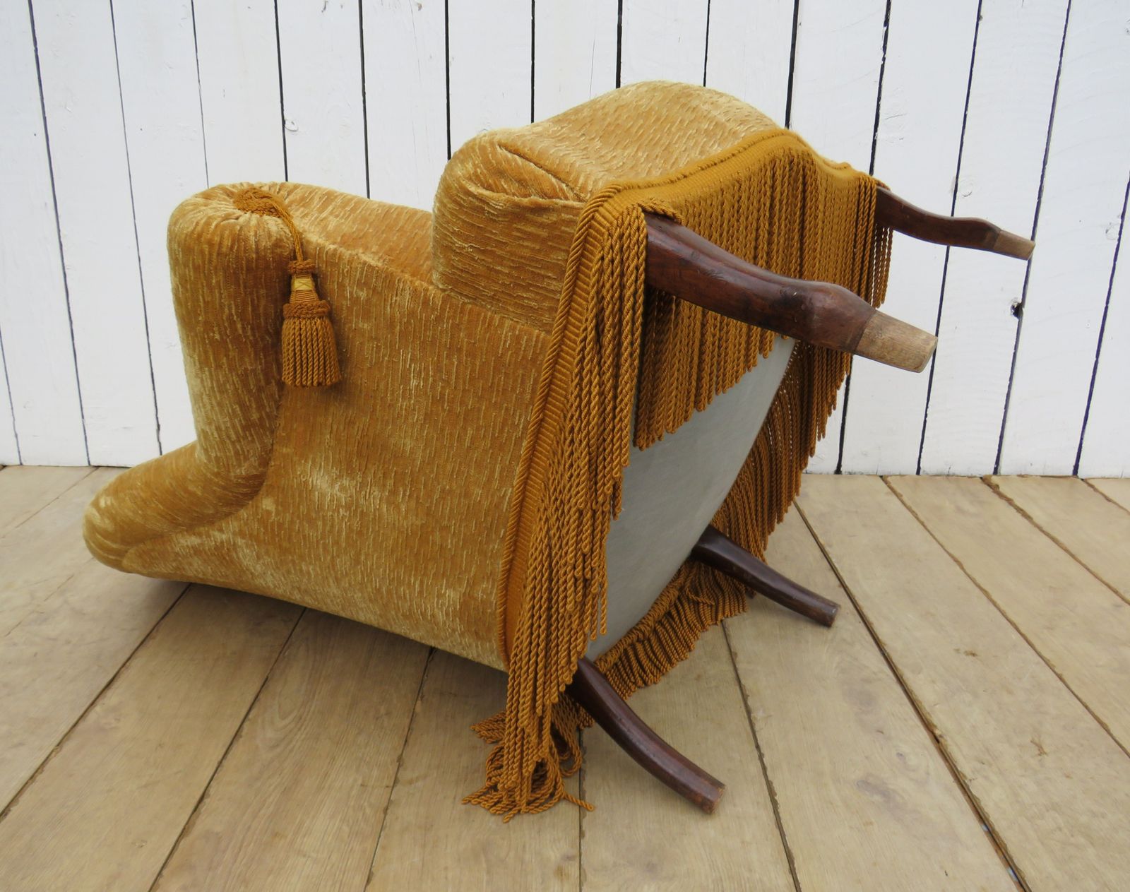 photo furniture Antique Napoleon III Tub Chair