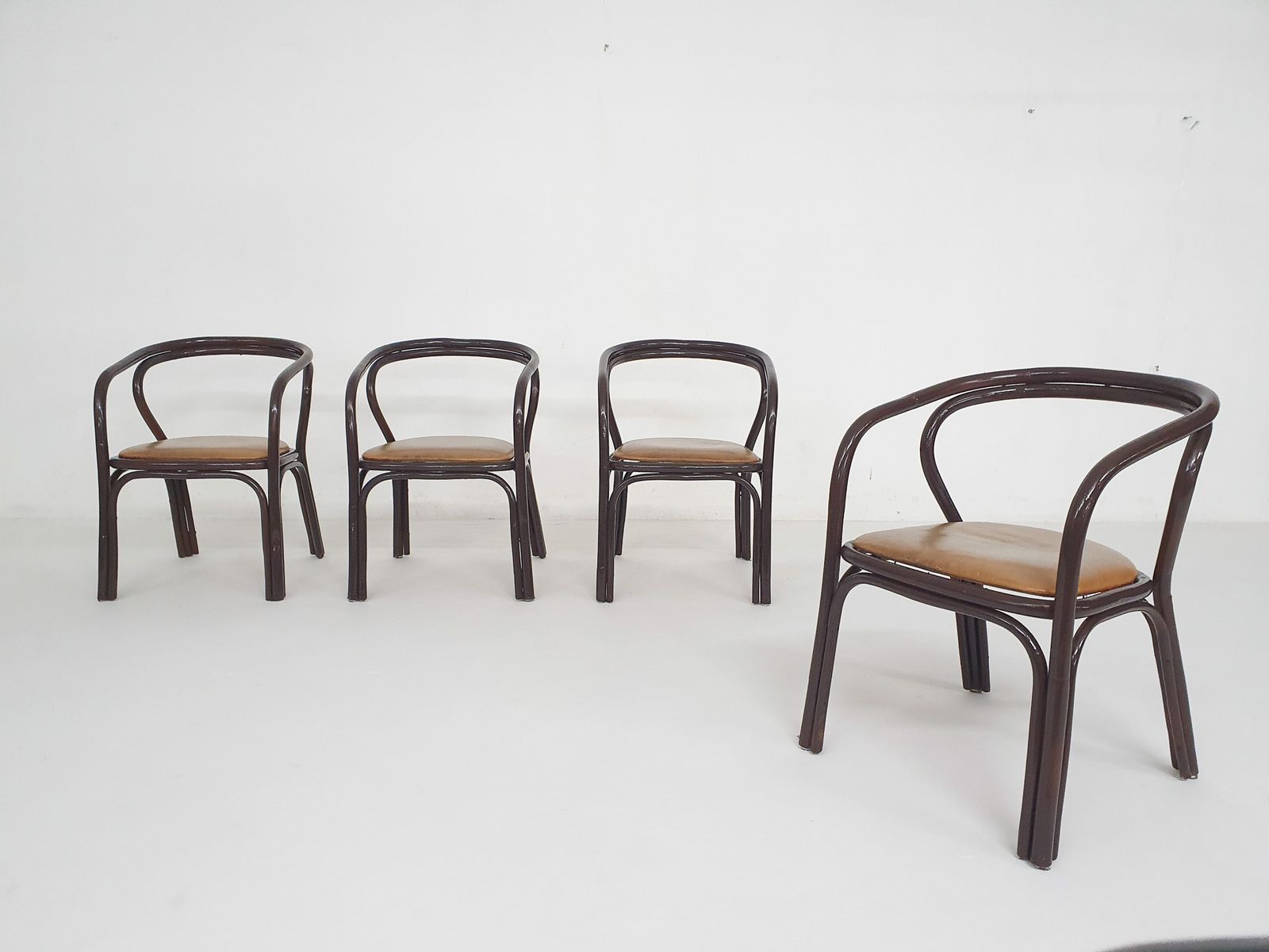 Set Of 4 Manou Dining Chairs With Leather Seating, The Netherlands 1970's