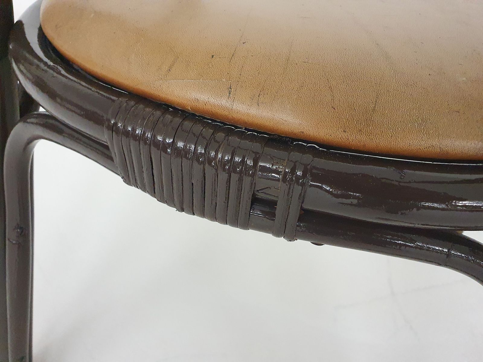 photo for sale Set Of 4 Manou Dining Chairs With Leather Seating, The Netherlands 1970's