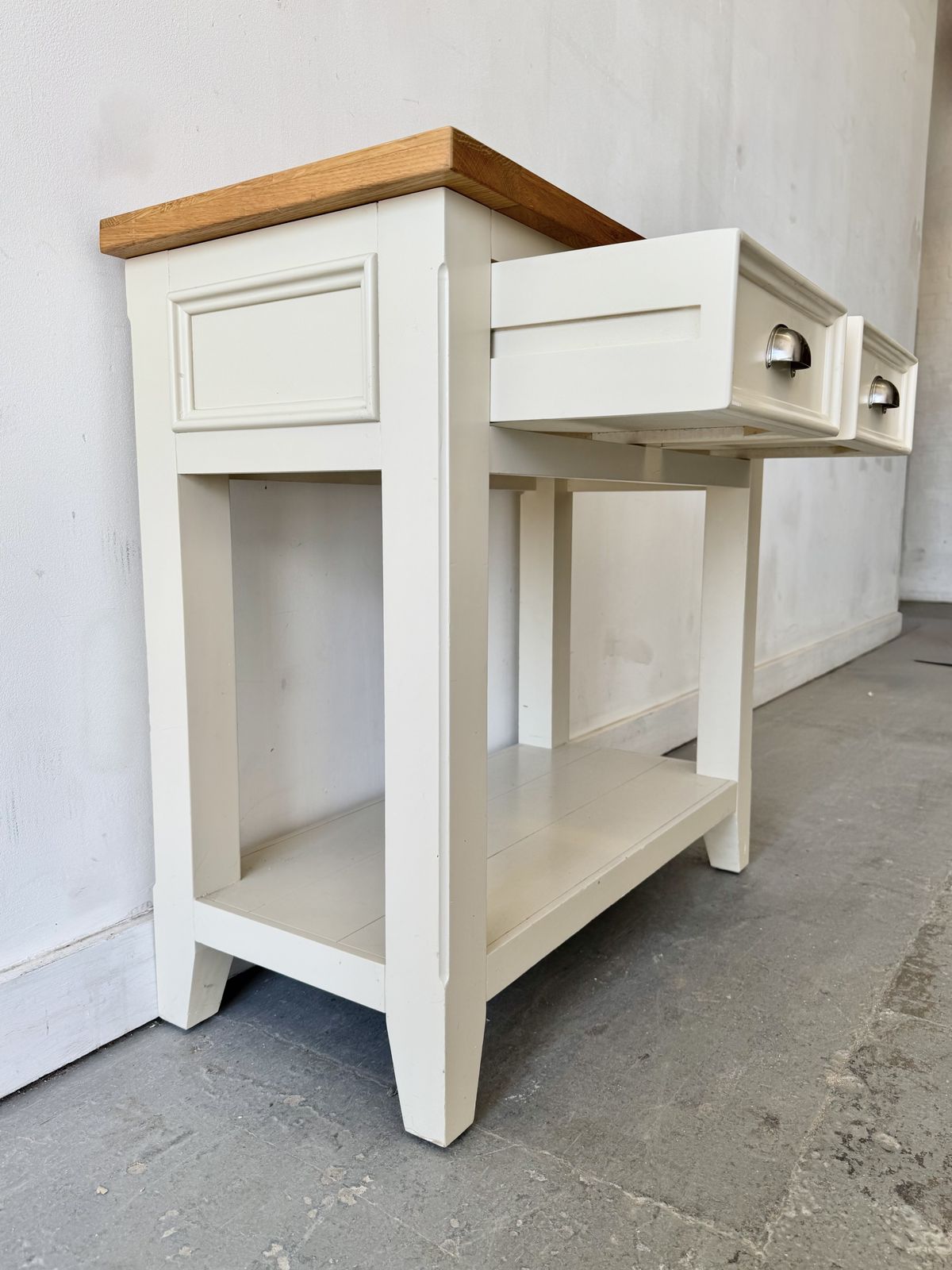 Country Cottage Style Console Table With Drawers photo 190.0