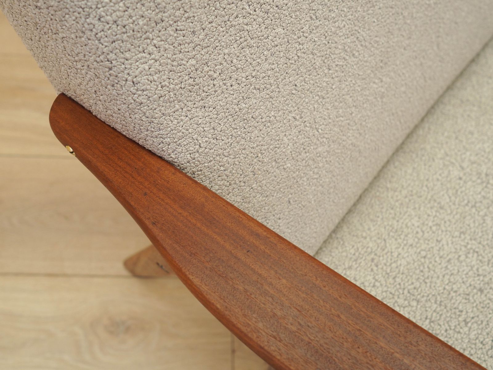 photo furniture Teakhouten fauteuil, Deens design, jaren 1970, gemaakt in Denemarken