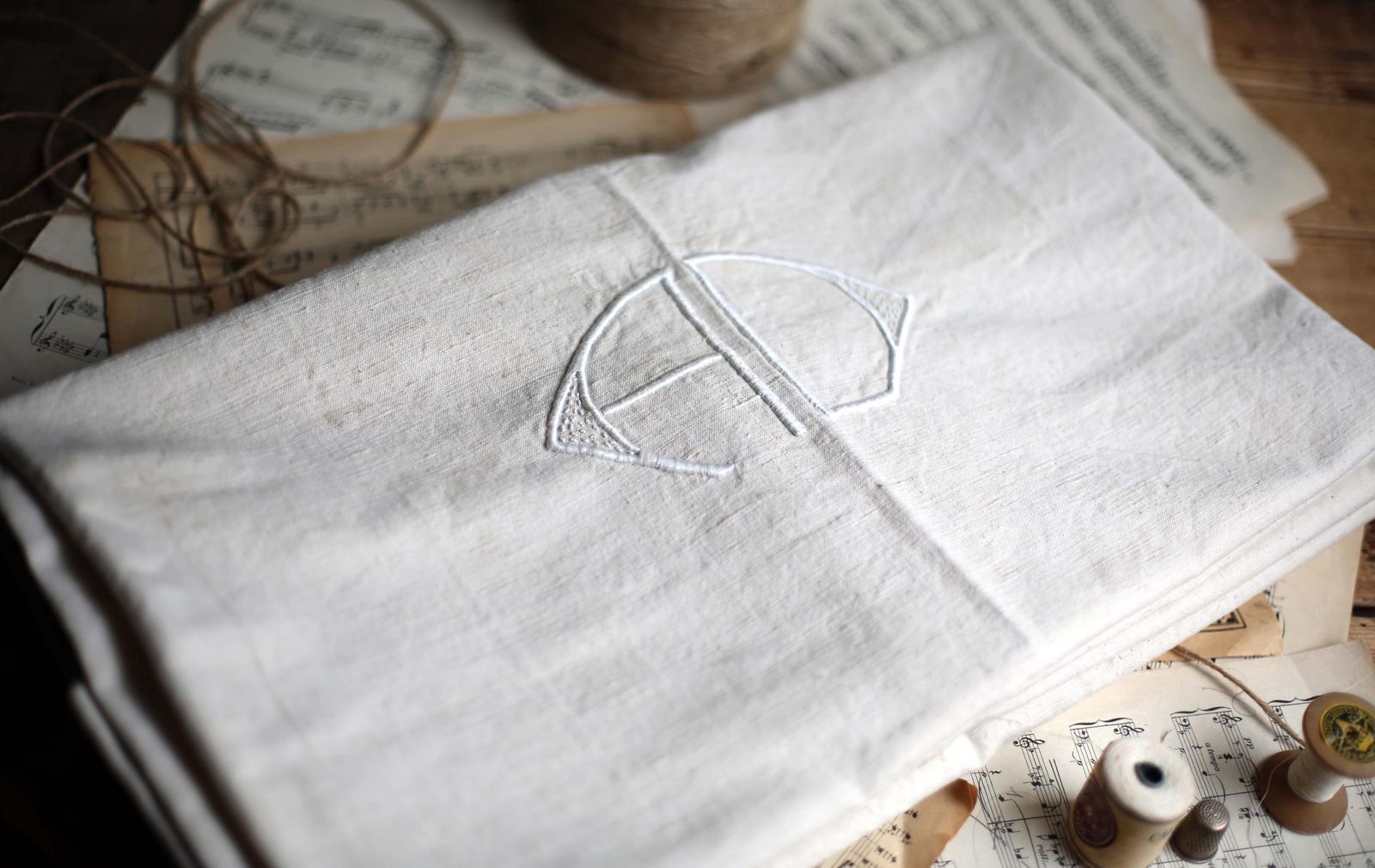 Large Antique French Bed Sheet White Linen Metis Monogrammed Homespun Hand Embroidered Loomed Fabric Ad Double photo vintage