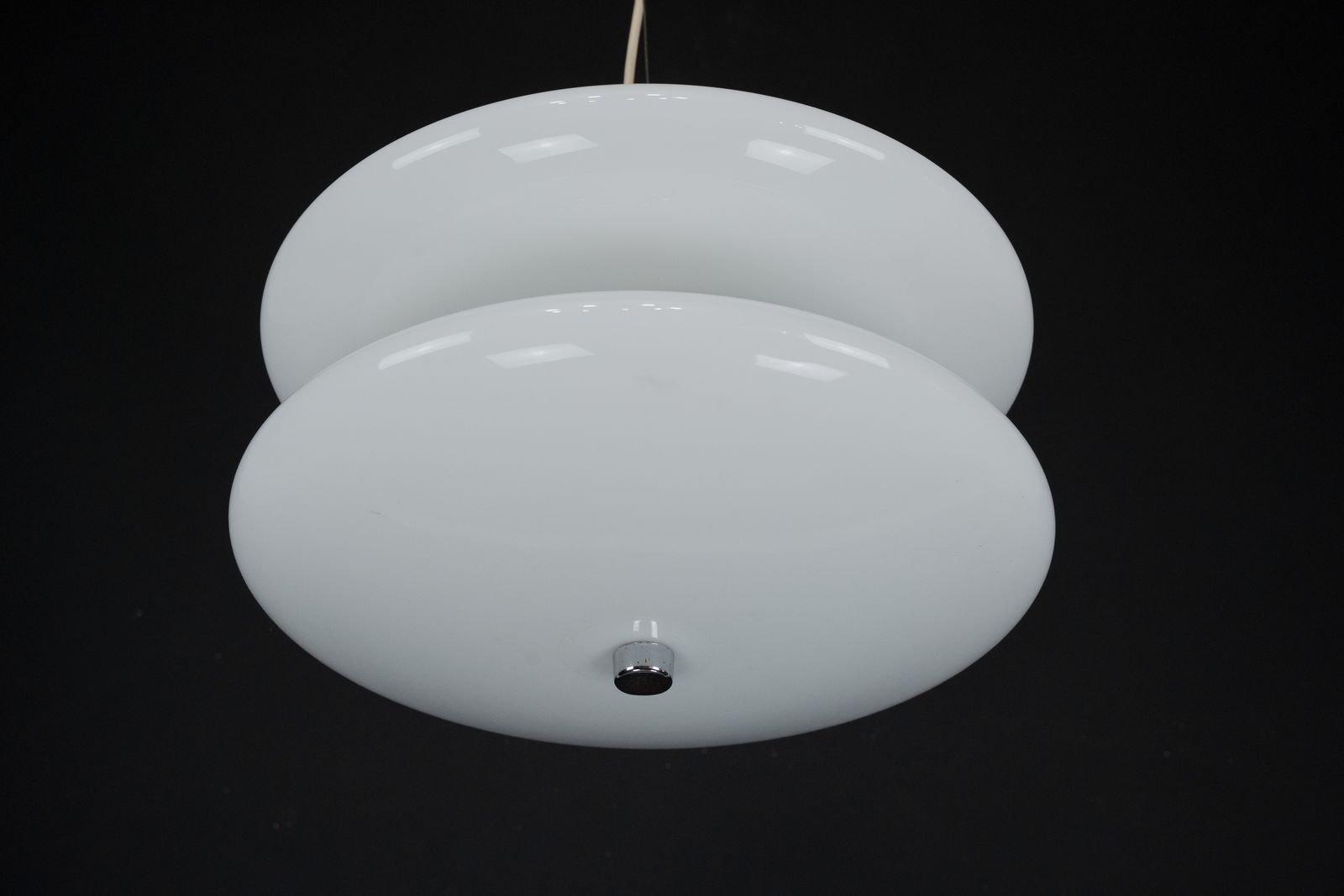 Mid Century Large Murano White Glass Chandelier By Vistosi. 1970s photo 1820.0