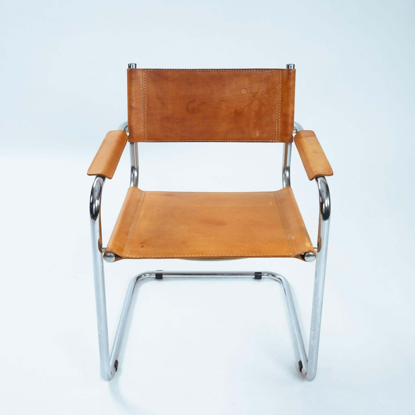 4 Cognac Saddle Leather Cantilever Bauhaus S 34 B 34 Chairs, 1970s photo vintage