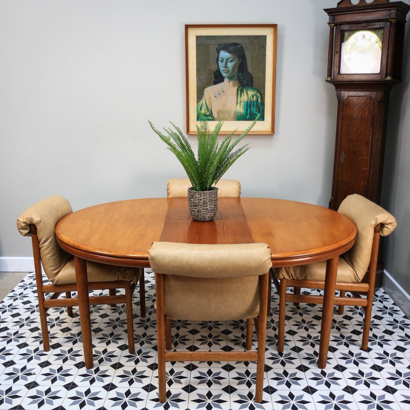 White And Newton Teak Dining Table And Four Chairs 1960s photo Furniture