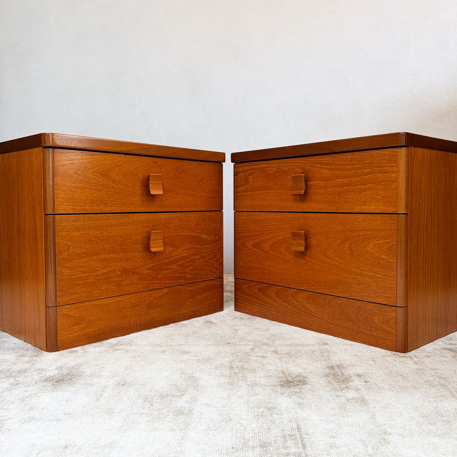 Pair Of Stag Teak Bedside Cabinets   Cantata Range photo 395.0
