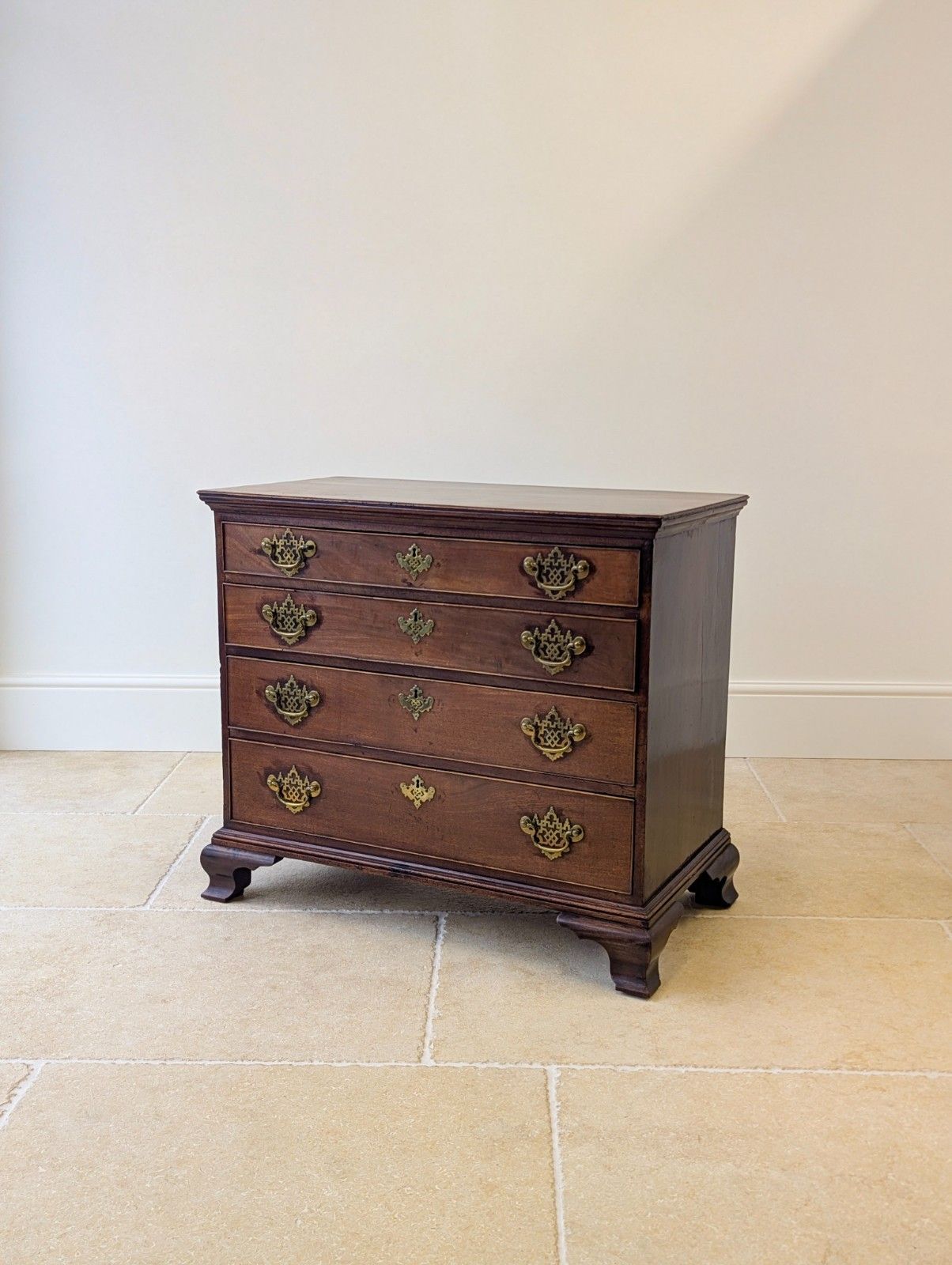 Antique George II Mahogany Chippendale Period Chest Of Drawers C.1750 photo vintage