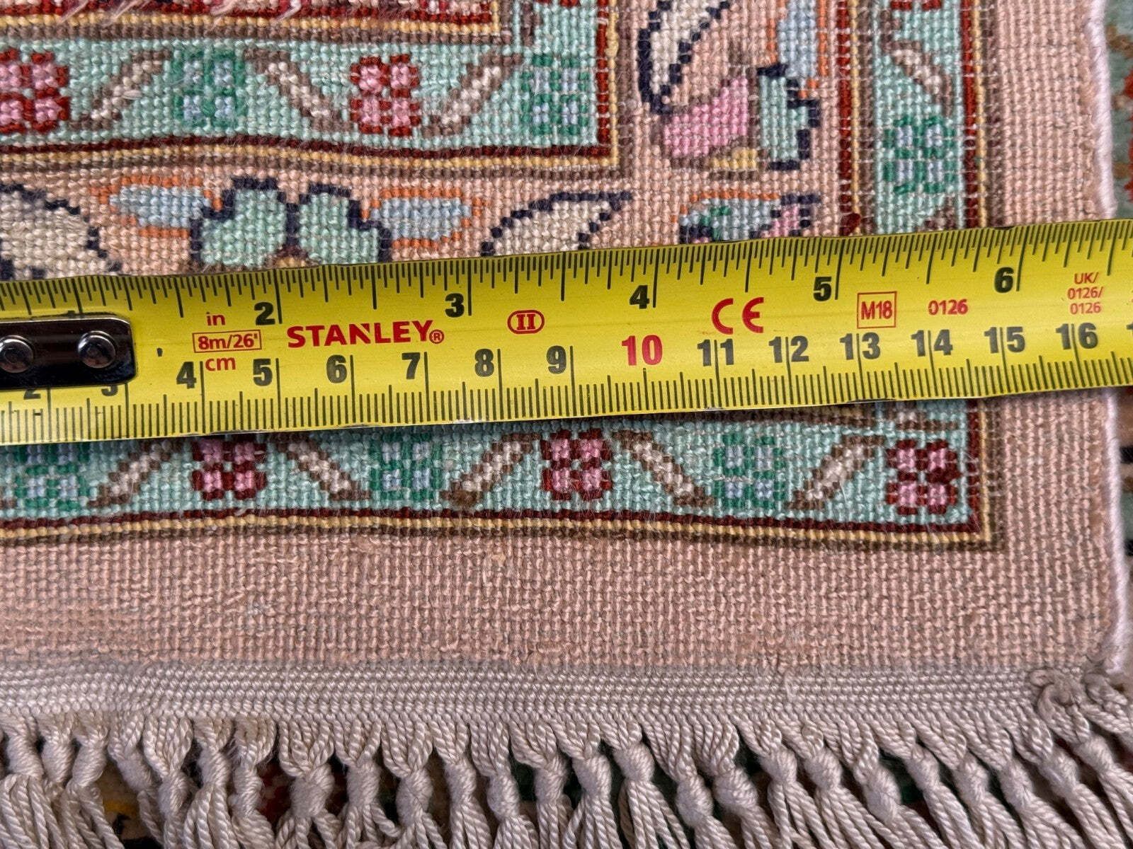photo for sale Vintage Kashmir Silk Rug, Medallion Floral 50x75cm Hand Knotted Teal Red